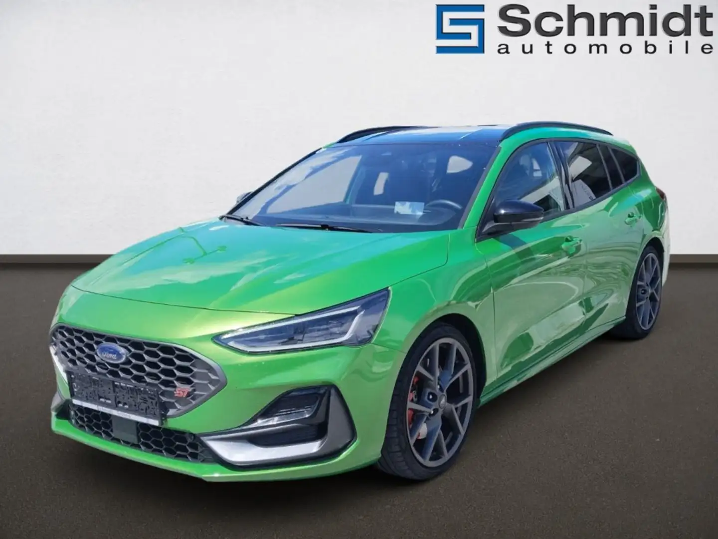 Ford Focus ST X Tra. 2,3L Eboost 280PS A8 F Grün - 1