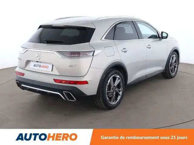 DS Automobiles DS 7 Crossback view 6