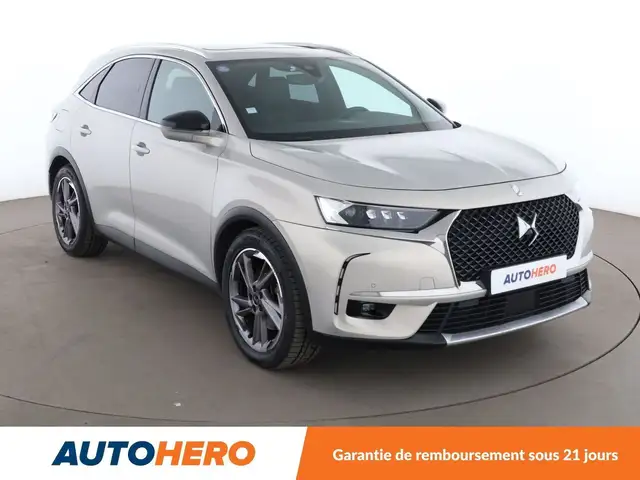 DS Automobiles DS 7 Crossback view 8