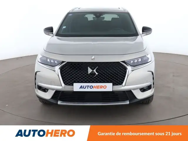 DS Automobiles DS 7 Crossback view 9