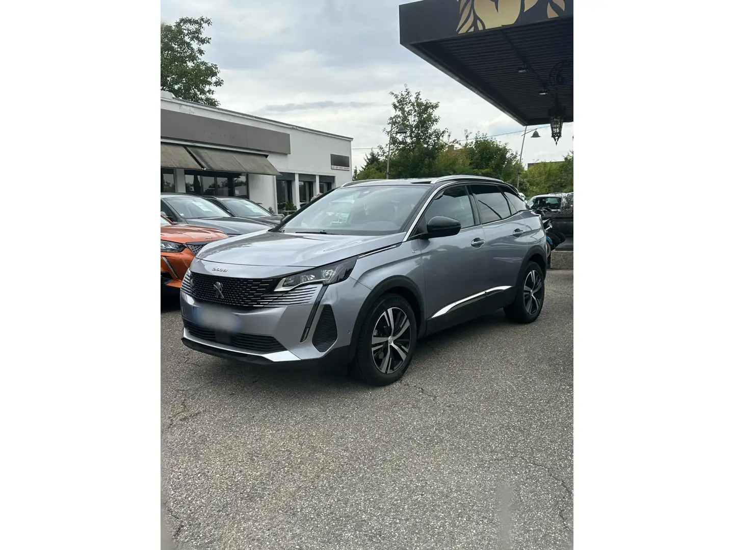 Peugeot 3008 SUV 1,5 Blue HDI III 2024 GT Gris - 1
