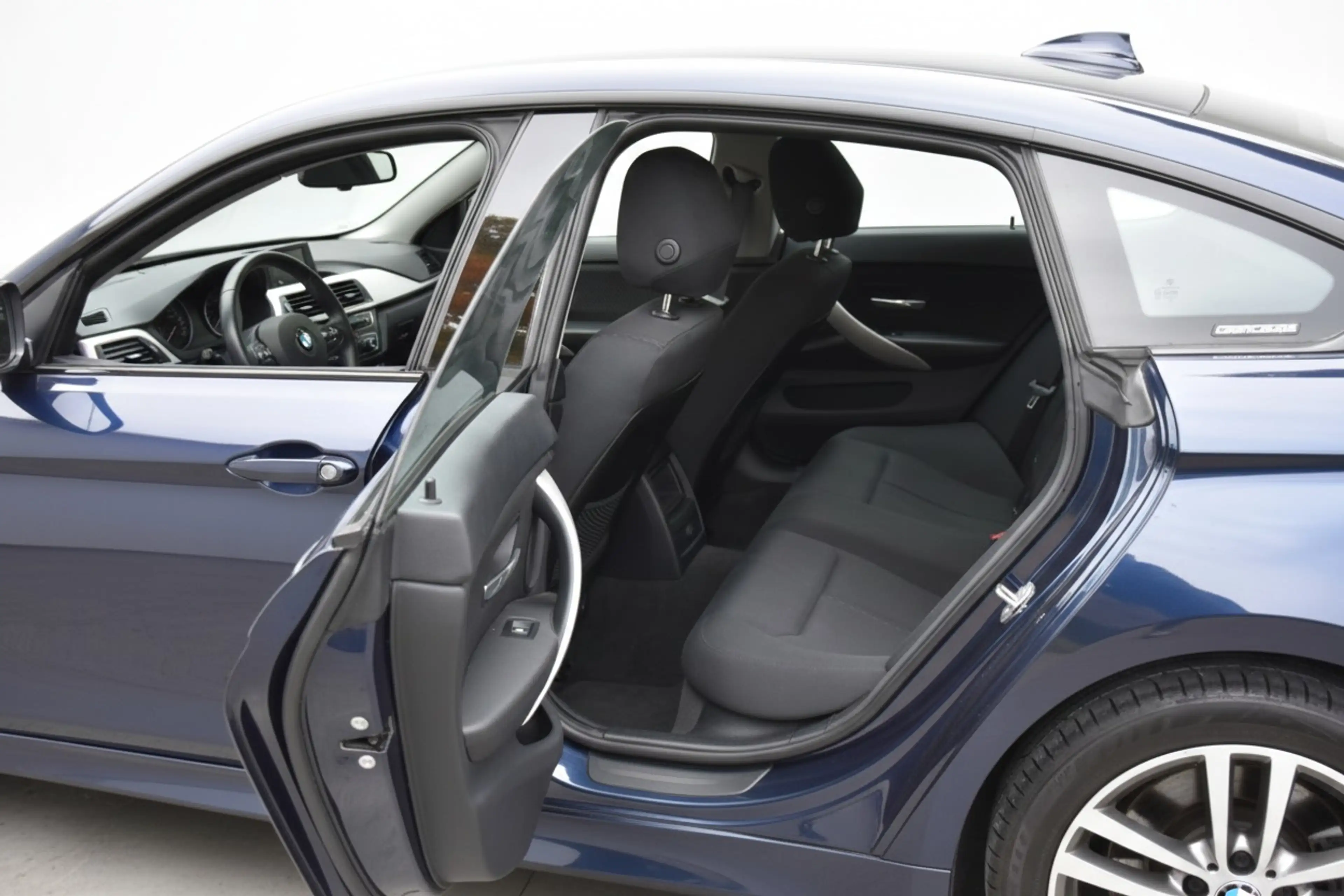 BMW 418 4-serie Gran Coupé 418d Business | NAVI | TREKHAAK — photo 8