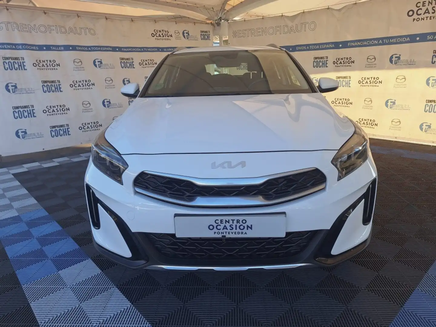 Kia XCeed 1.0 T-GDi Business Blanc - 2