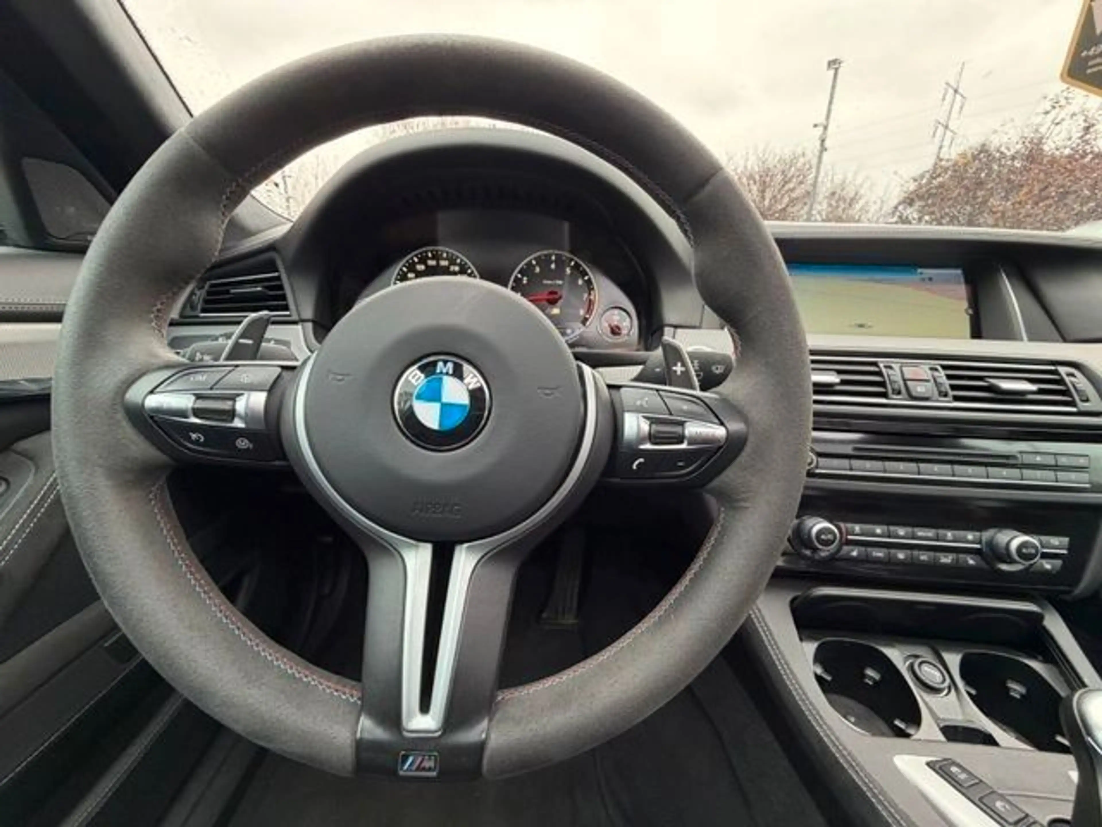 BMW M5 30 Jahre Edition-1 von 300 Leder*Pano*HeadUp — photo 11