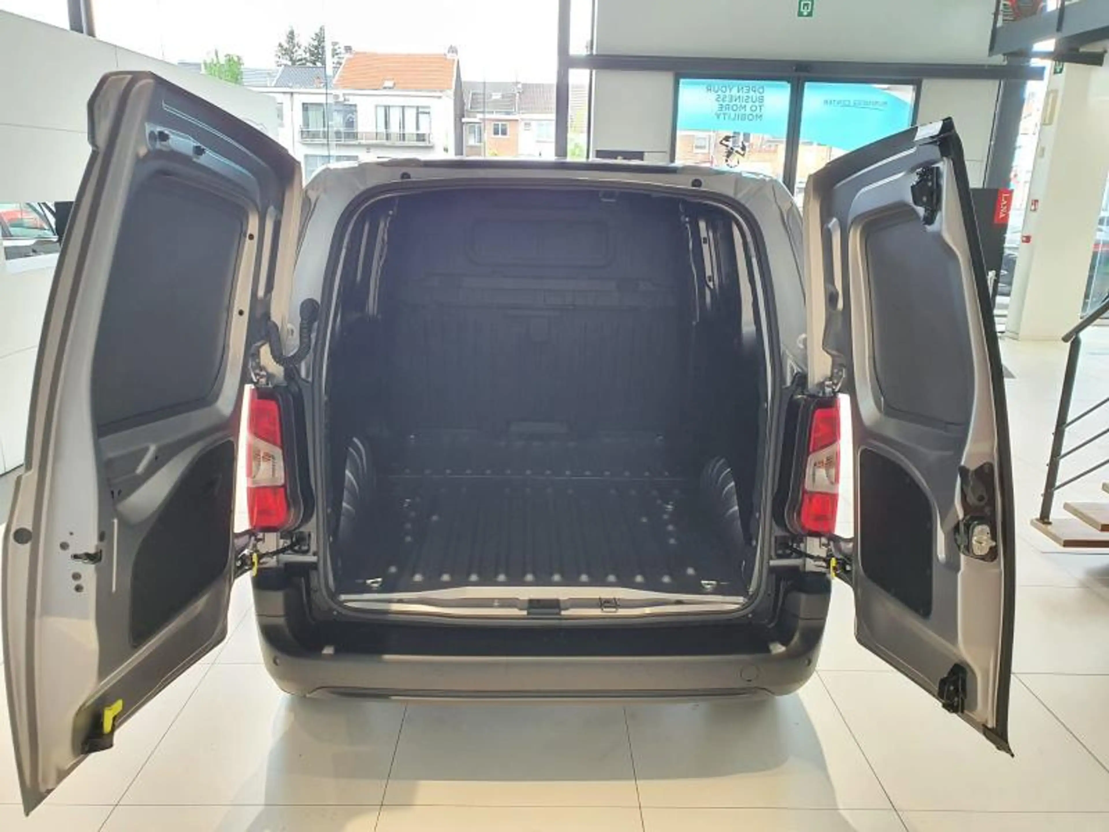 Fiat Doblo VAN L1 HEAVY — photo 11