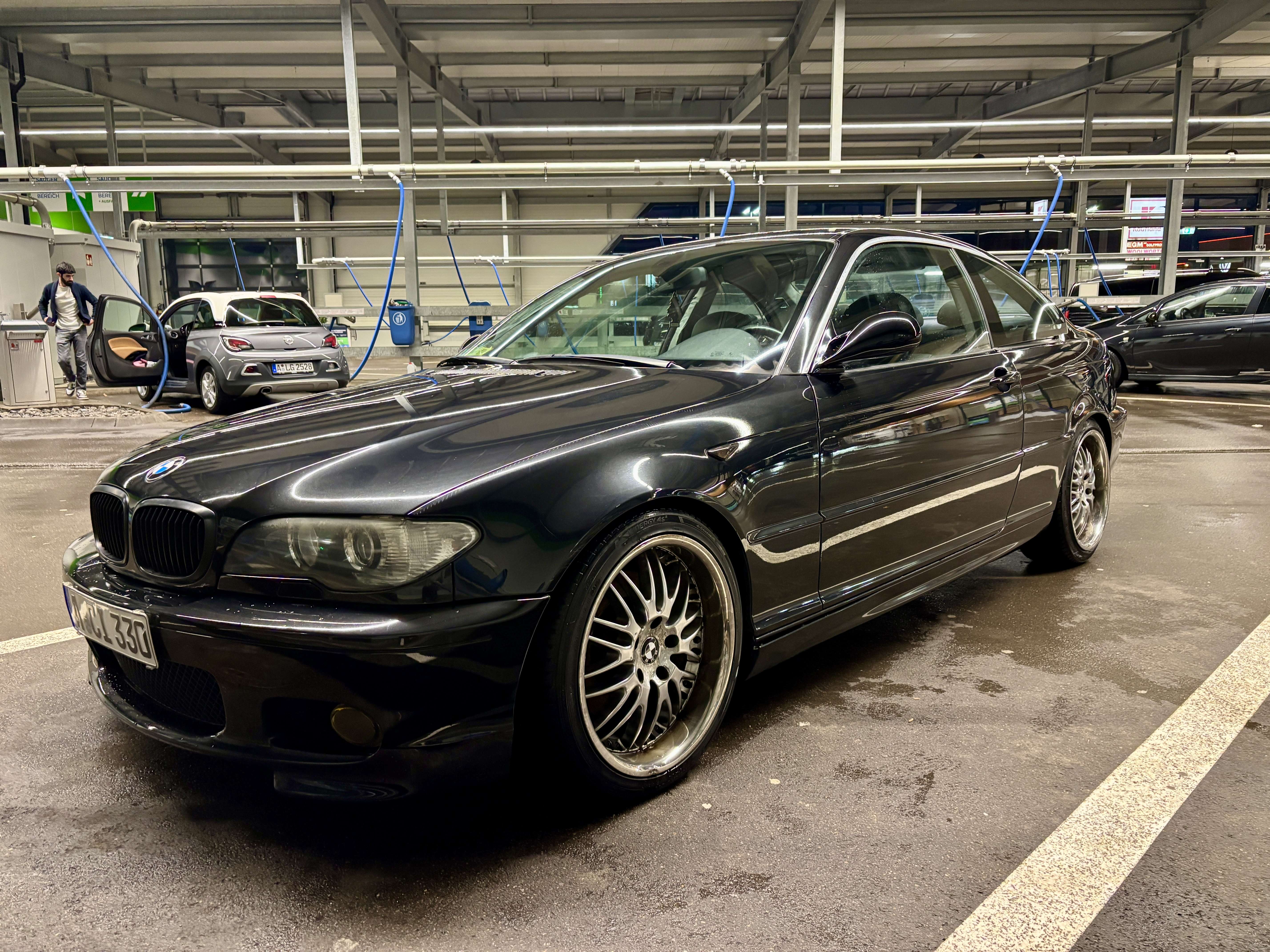 Second hand Bmw 3 Series 