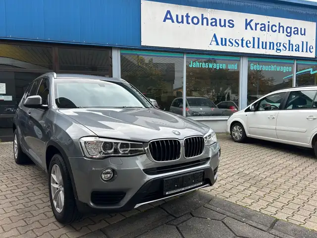 BMW X3 Baureihe X3 sDrive 18 d Automatik Xenon