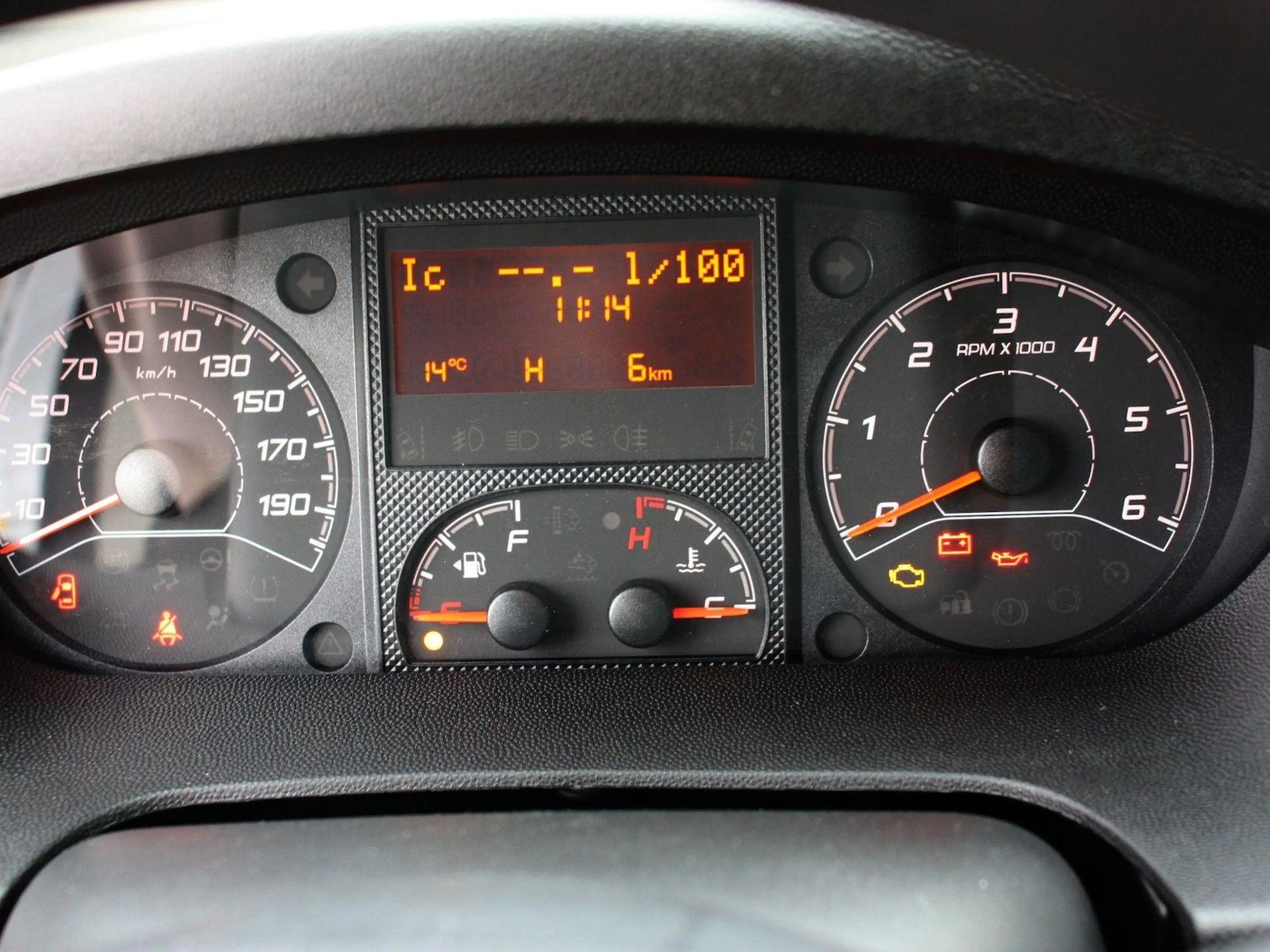 Peugeot Boxer 2.2 BlueHDI L3H2 LED-Paket Kamera Holzboden — photo 9