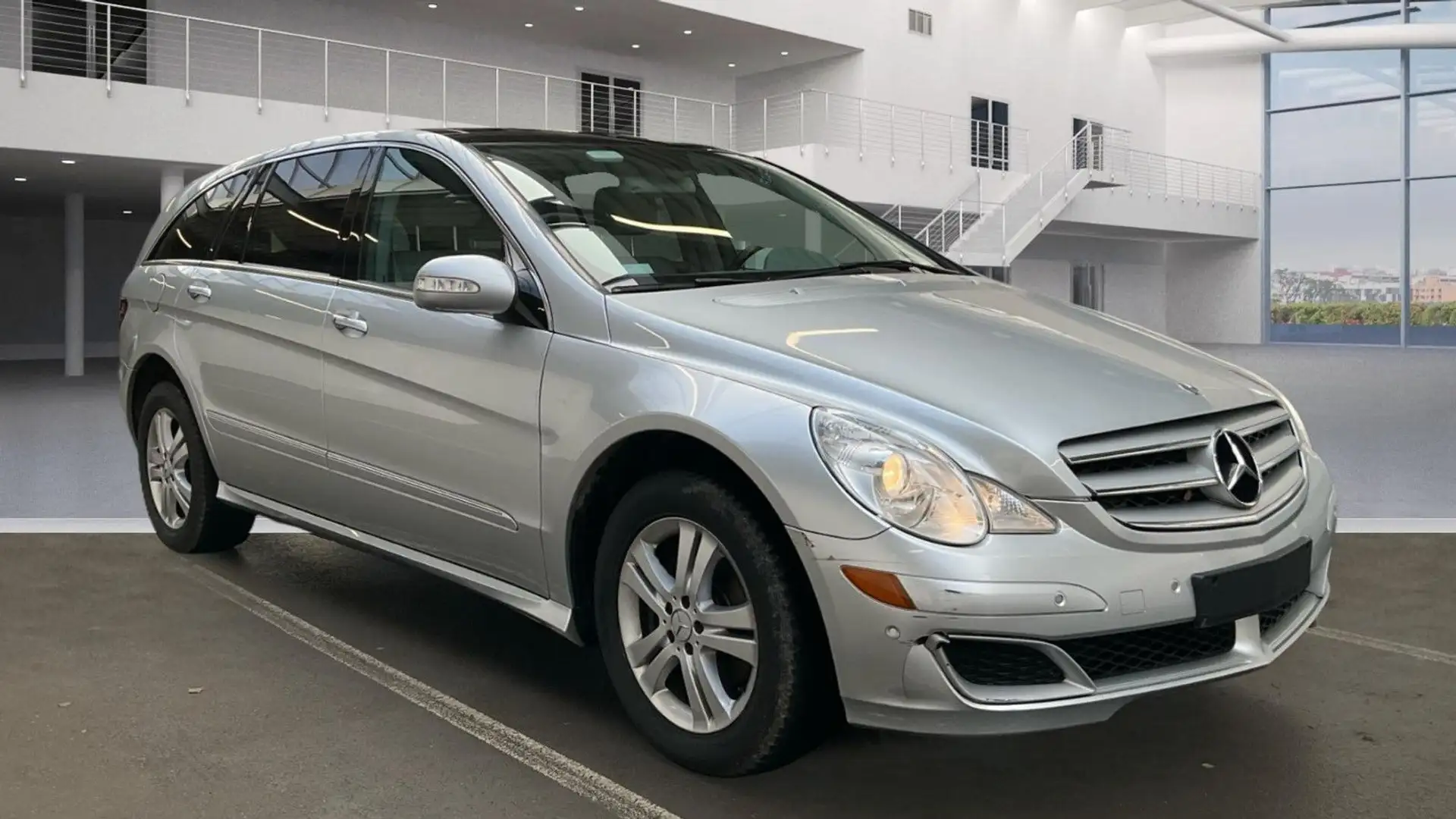 Mercedes-Benz R 500 V8 L 4Matic Aut 6-Sitze Leder Memory Pano Silber - 2