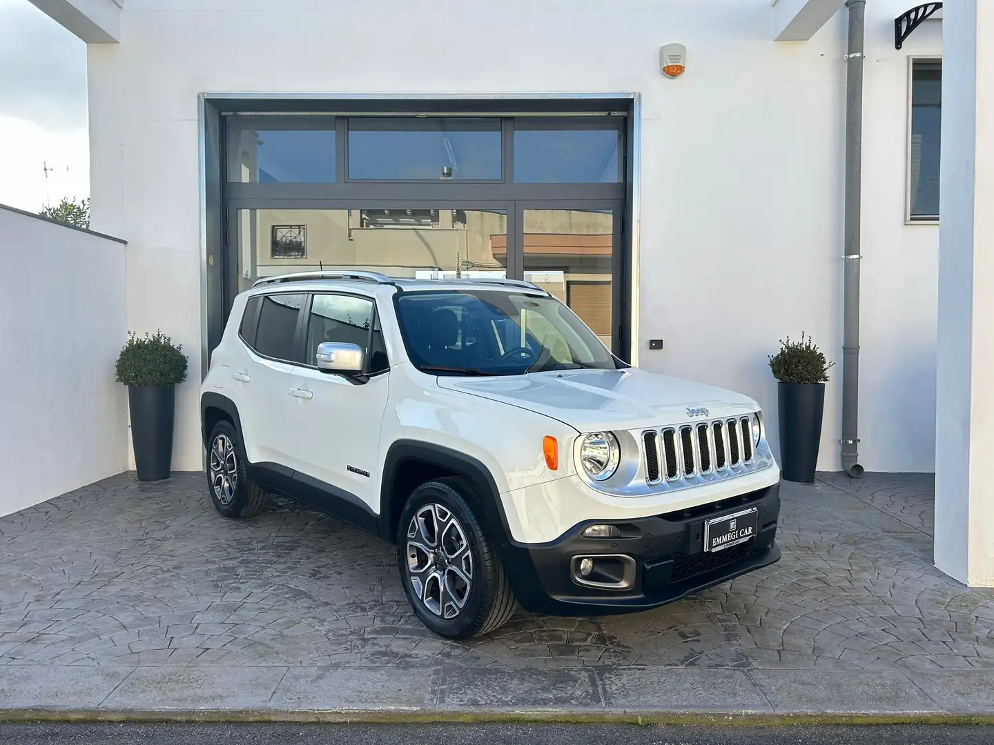 Jeep Renegade 1.6 MJ 120Cv LIMITED NAVI-2018 Blanc - 1