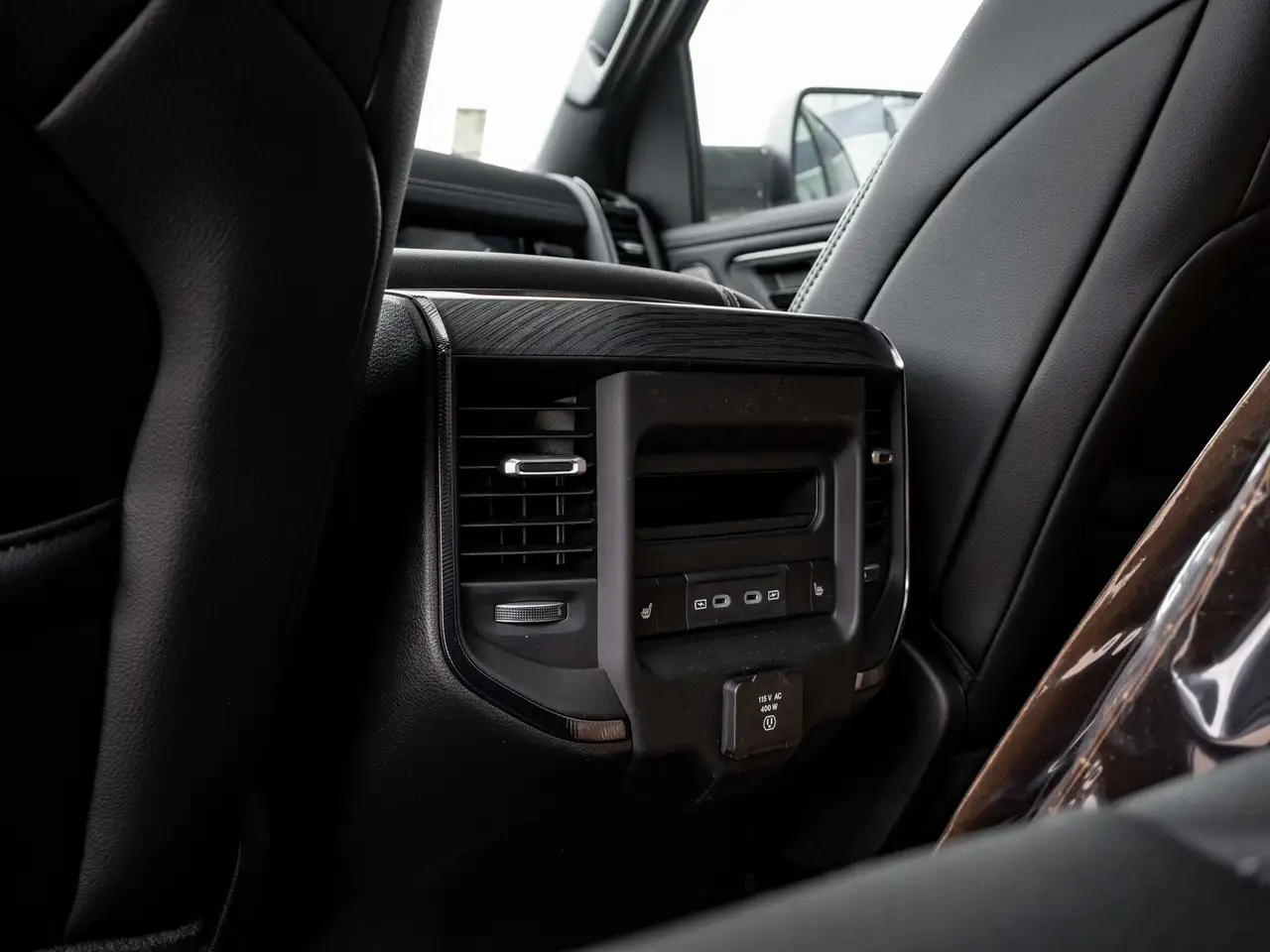 RAM 1500 photo RAM 1500