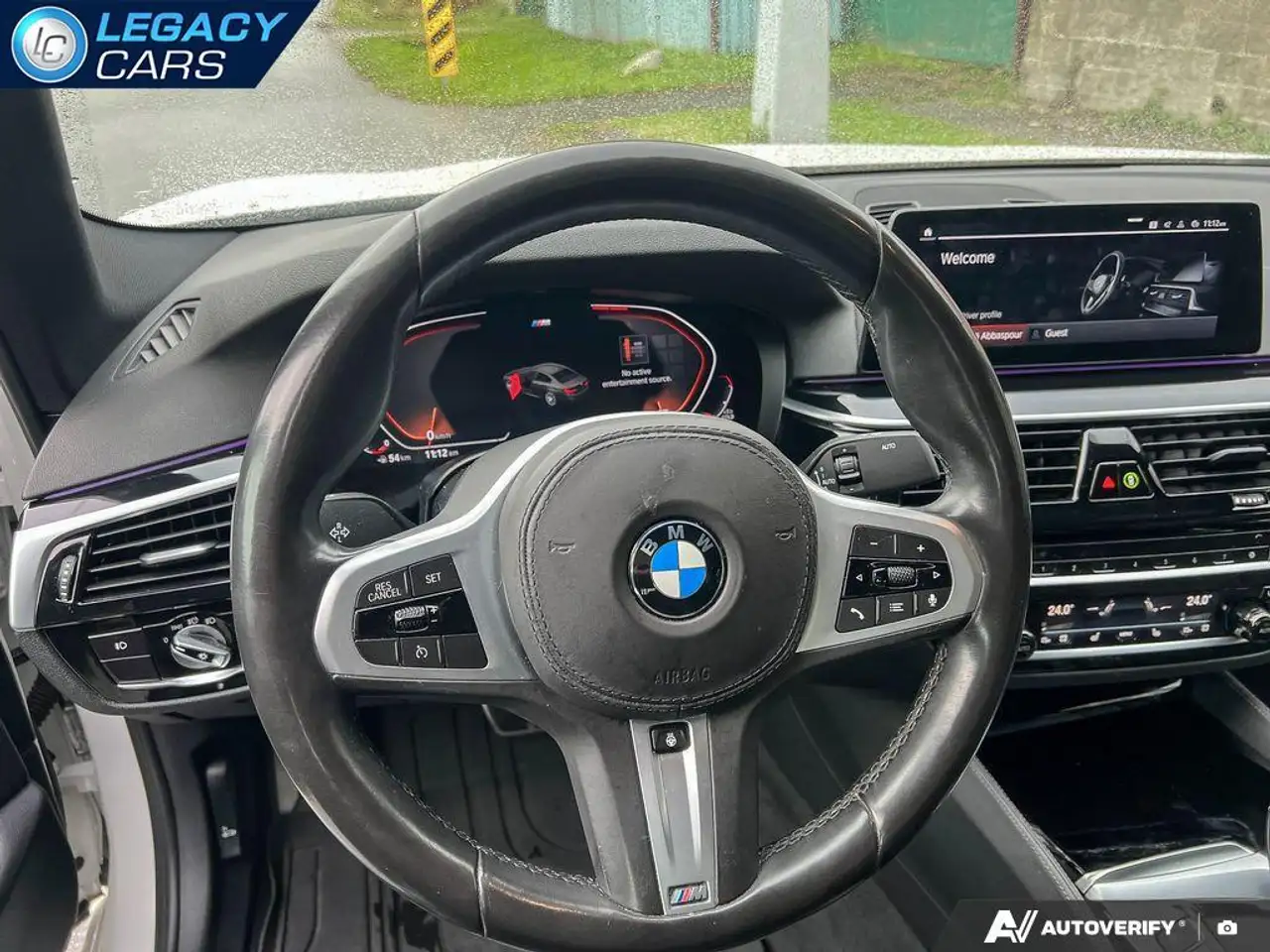 BMW 5 Series снимка BMW 5 Series