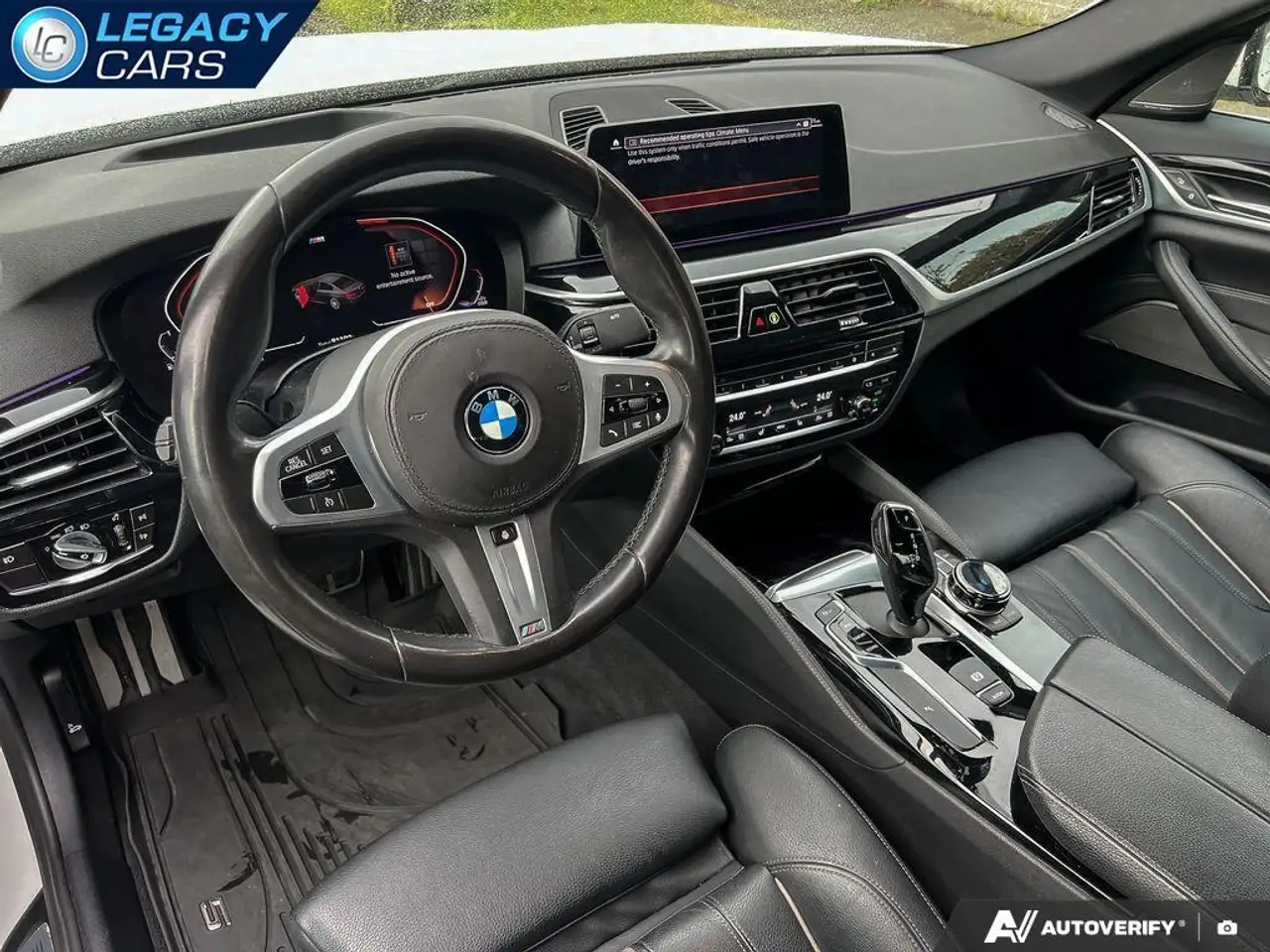 BMW 5 Series снимка BMW 5 Series