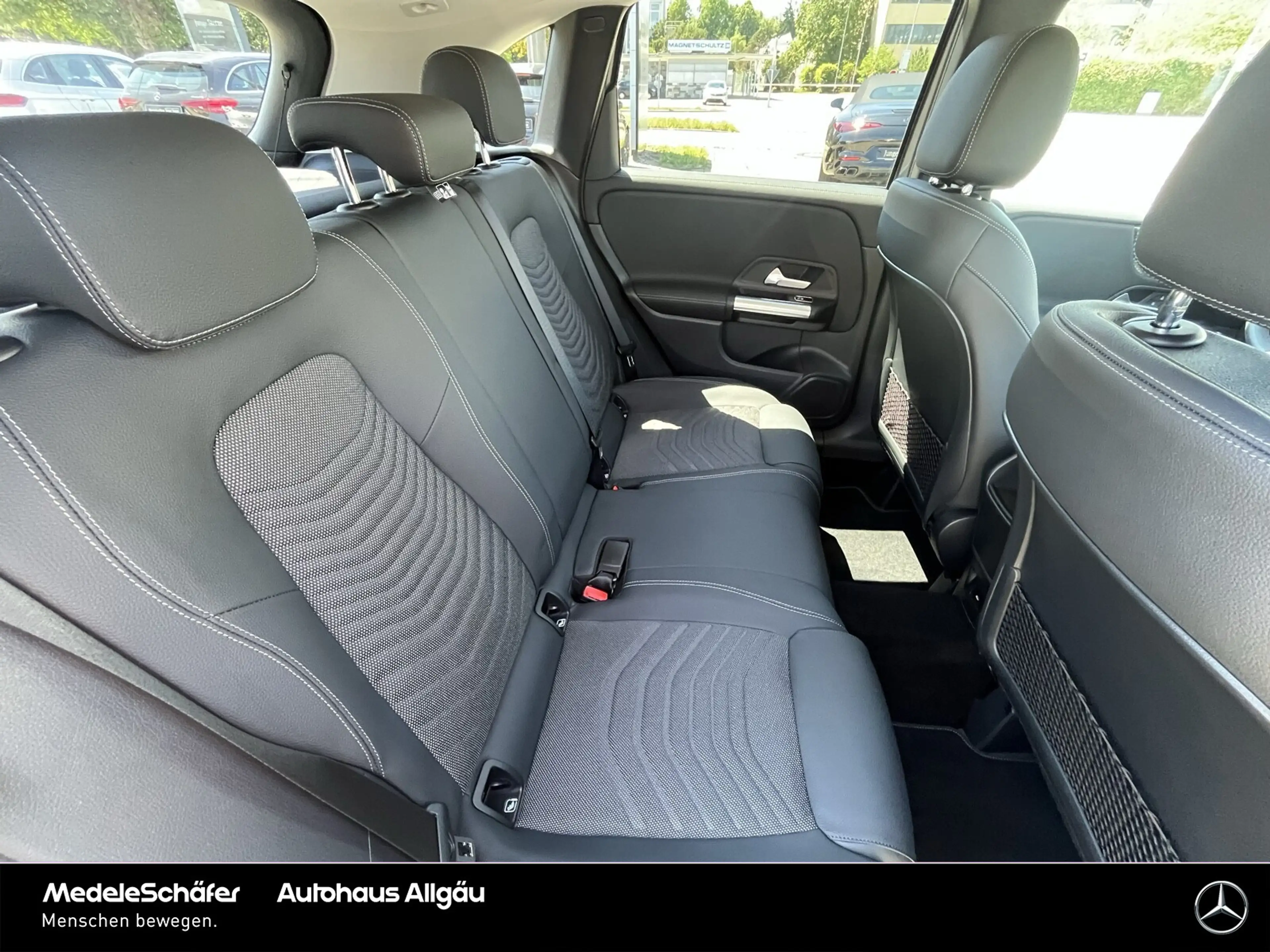 Mercedes-Benz B 220 B 220 d Progressive Multibeam VZ-Assi Kamera LED — photo 15