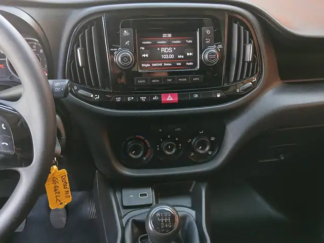 Fiat Doblo view 13