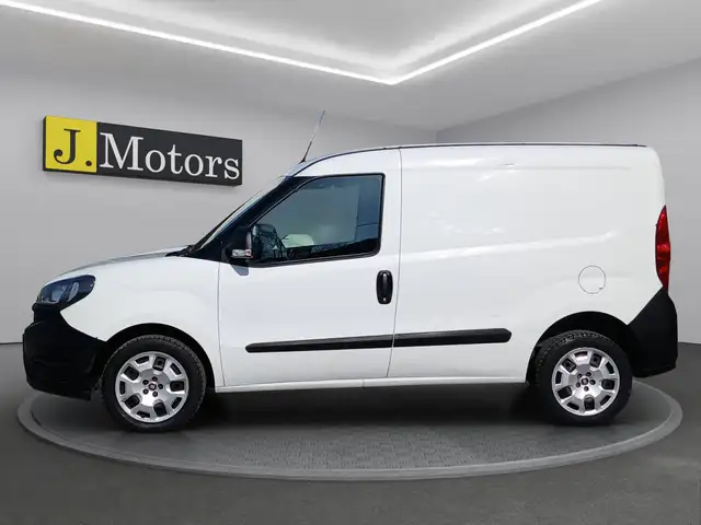 Fiat Doblo view 2