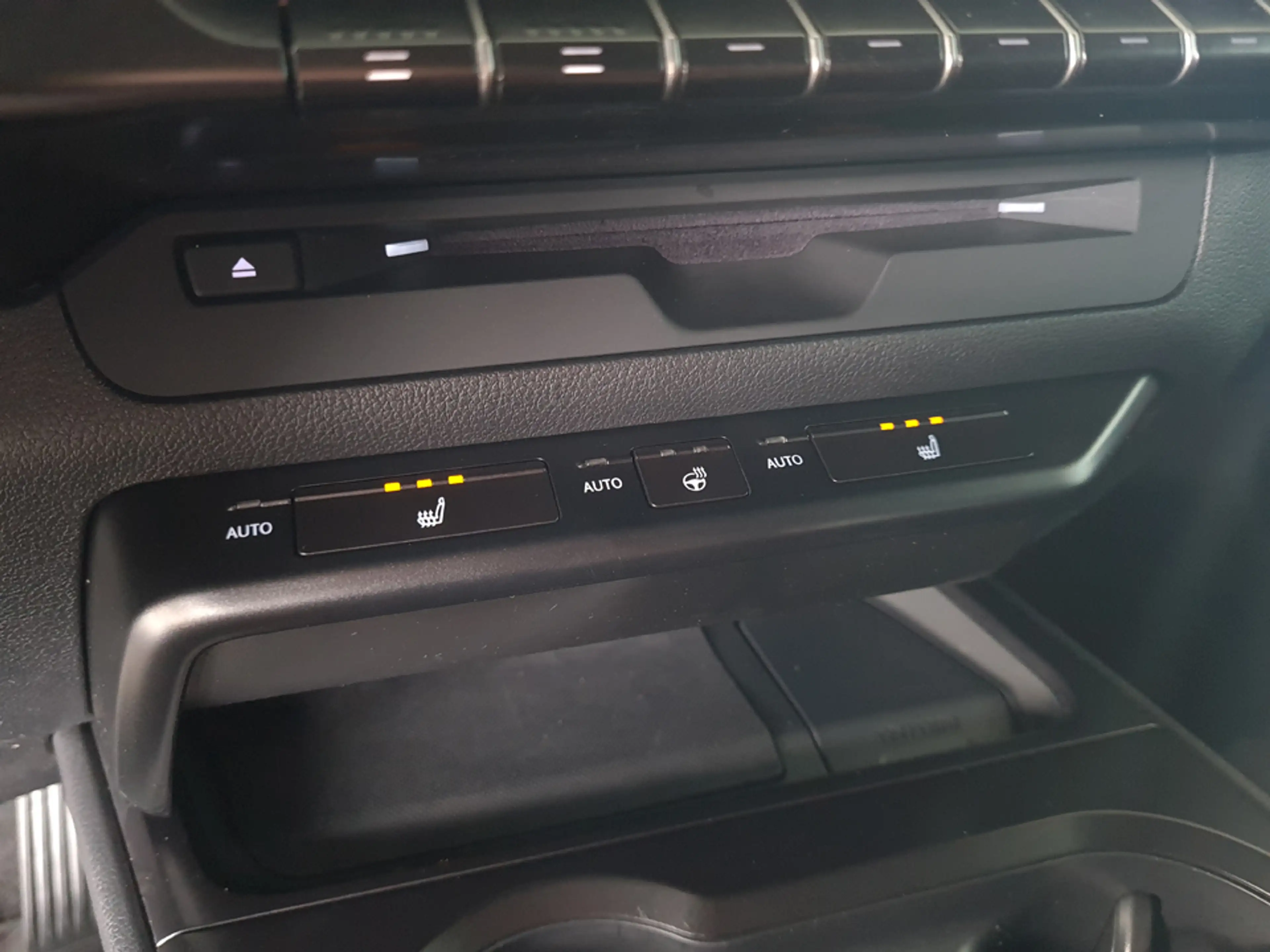 Lexus UX 250h 2.0 Style edition /Apple Carplay/Android auto/Adap — photo 20