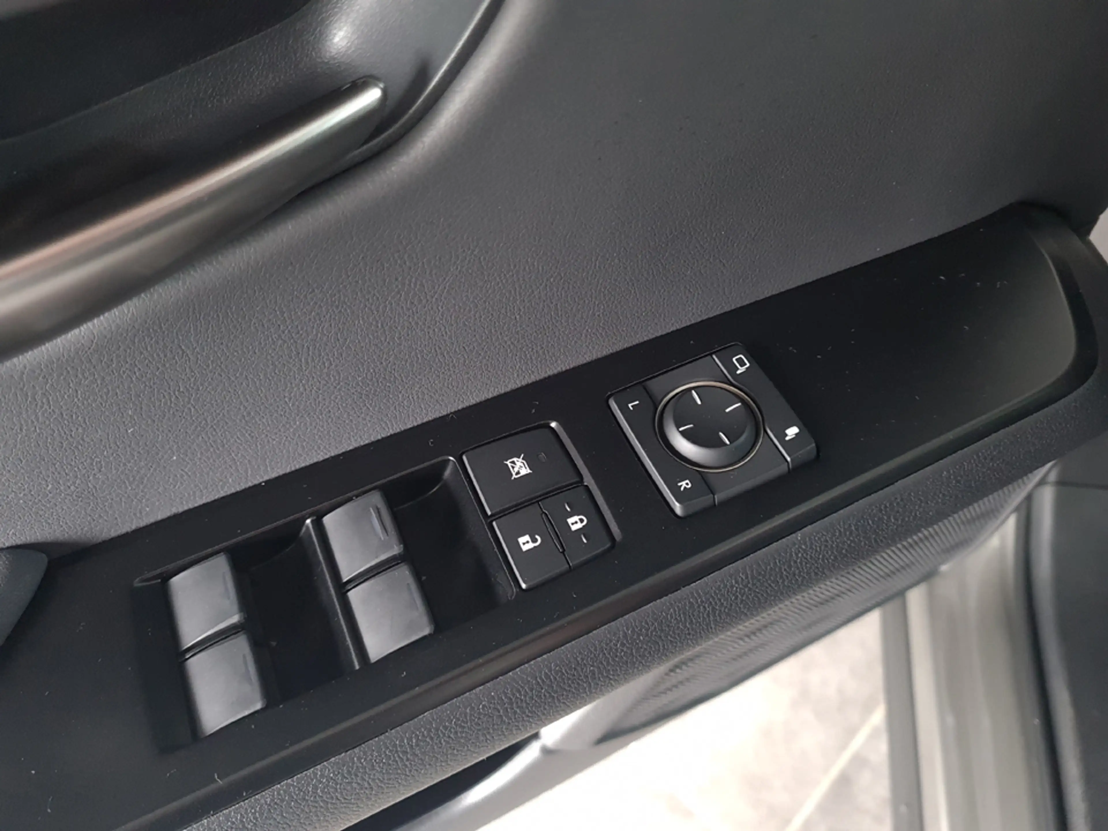 Lexus UX 250h 2.0 Style edition /Apple Carplay/Android auto/Adap — photo 32