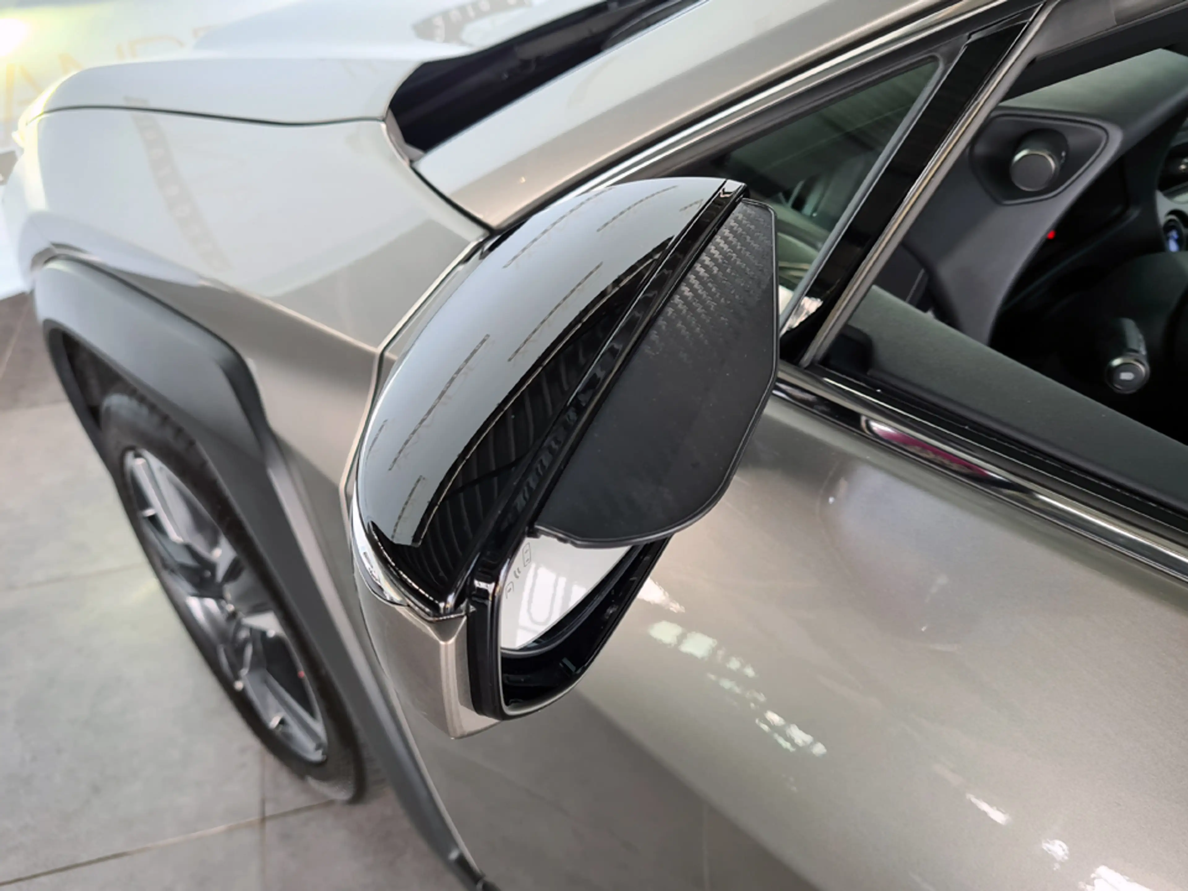 Lexus UX 250h 2.0 Style edition /Apple Carplay/Android auto/Adap — photo 35
