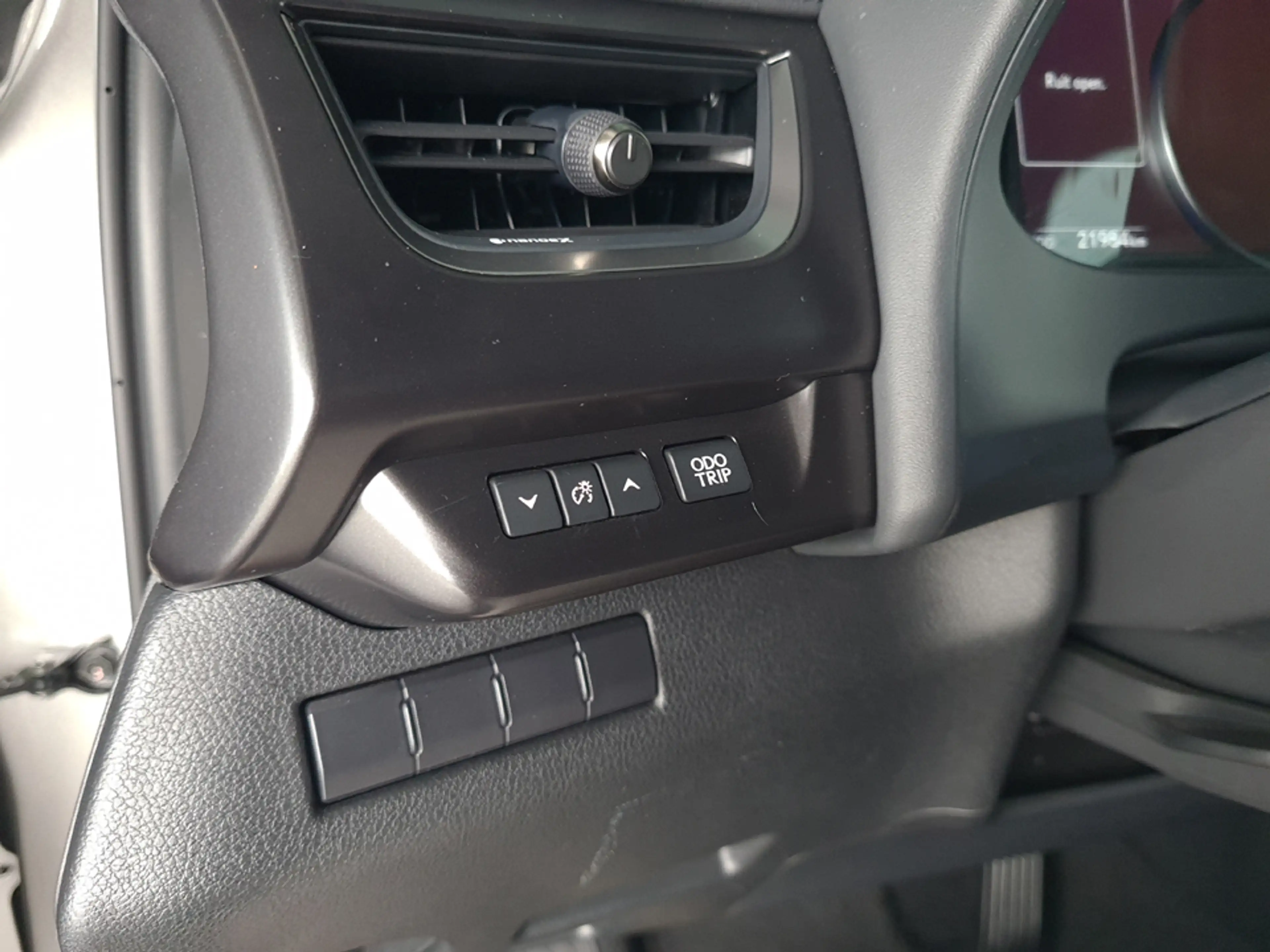 Lexus UX 250h 2.0 Style edition /Apple Carplay/Android auto/Adap — photo 23