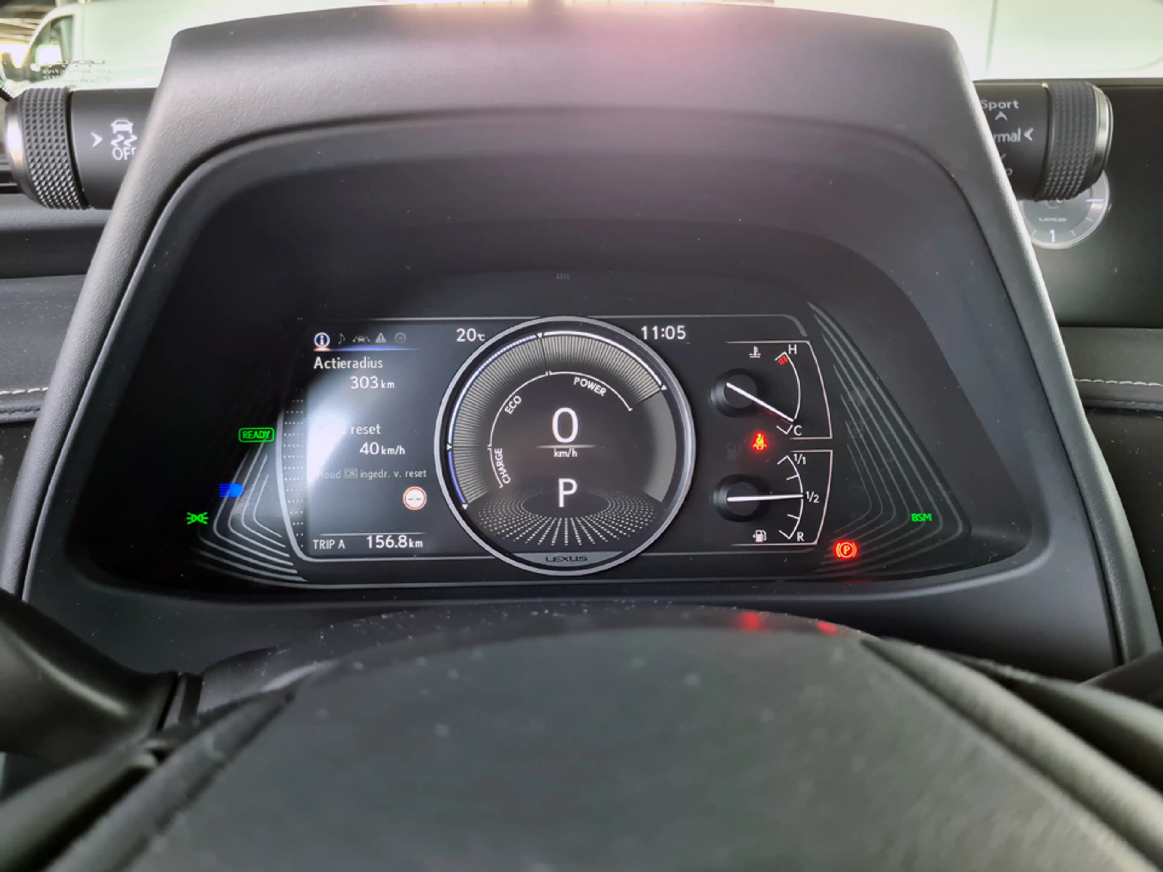 Lexus UX 250h 2.0 Style edition /Apple Carplay/Android auto/Adap — photo 40