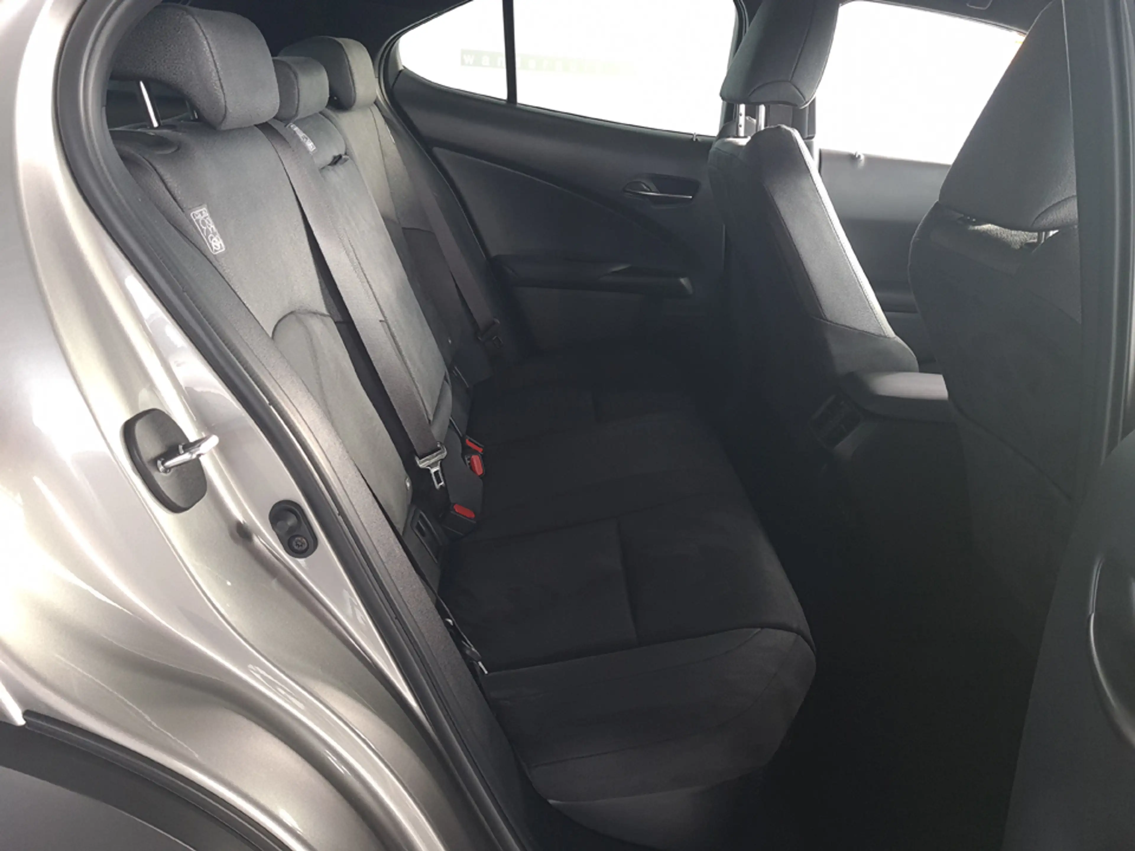 Lexus UX 250h 2.0 Style edition /Apple Carplay/Android auto/Adap — photo 31
