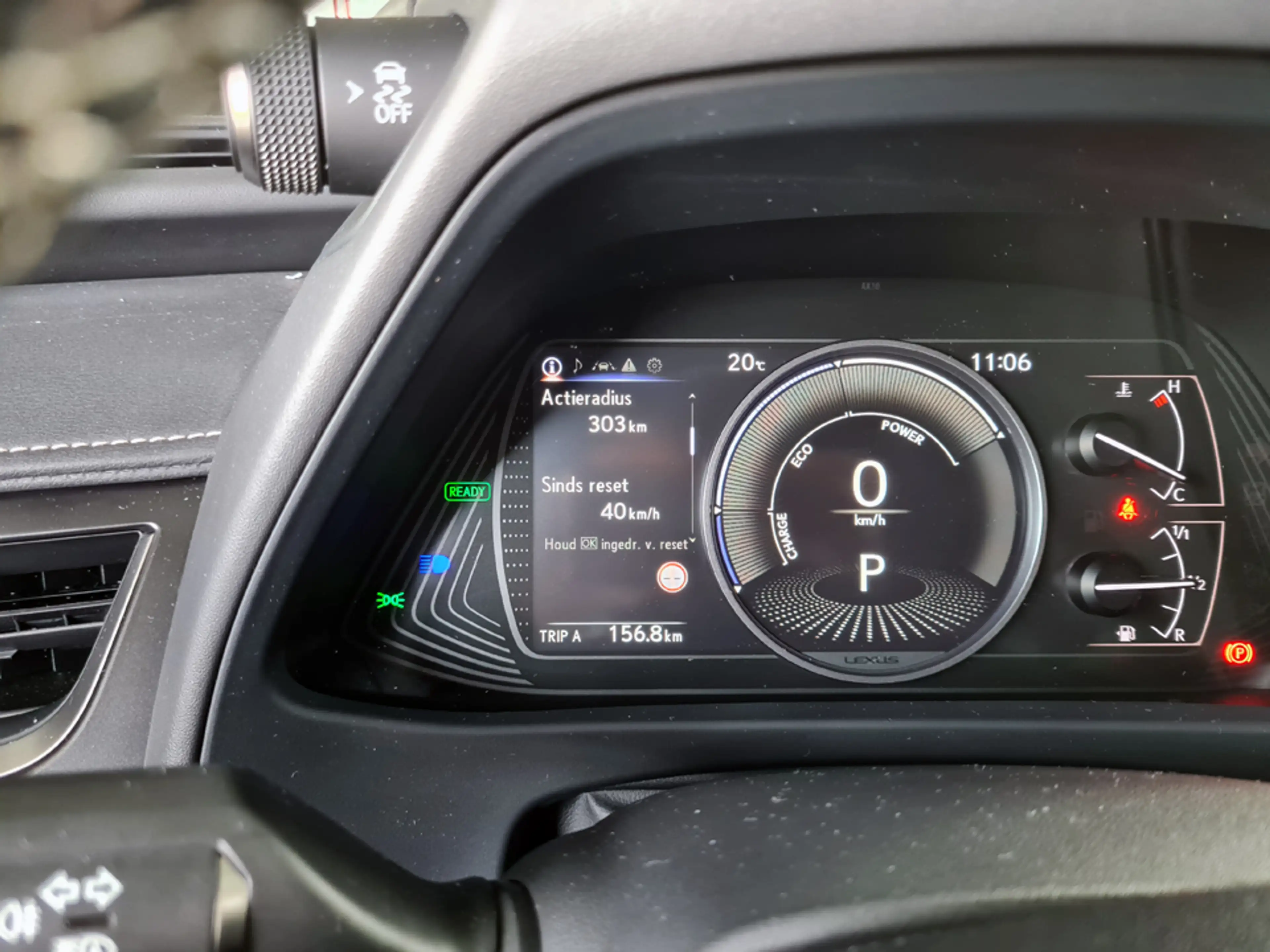 Lexus UX 250h 2.0 Style edition /Apple Carplay/Android auto/Adap — photo 46