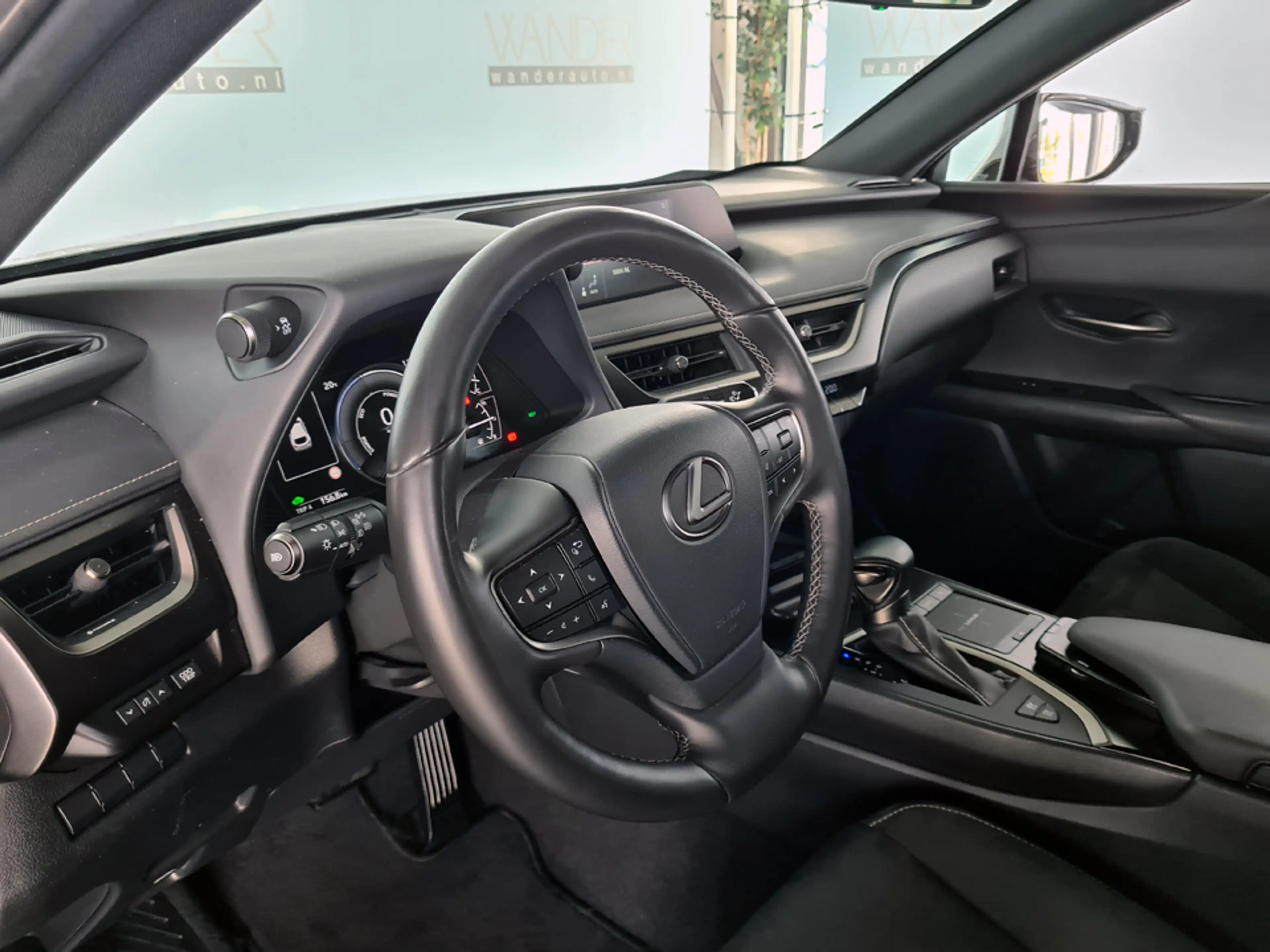 Lexus UX 250h 2.0 Style edition /Apple Carplay/Android auto/Adap — photo 12