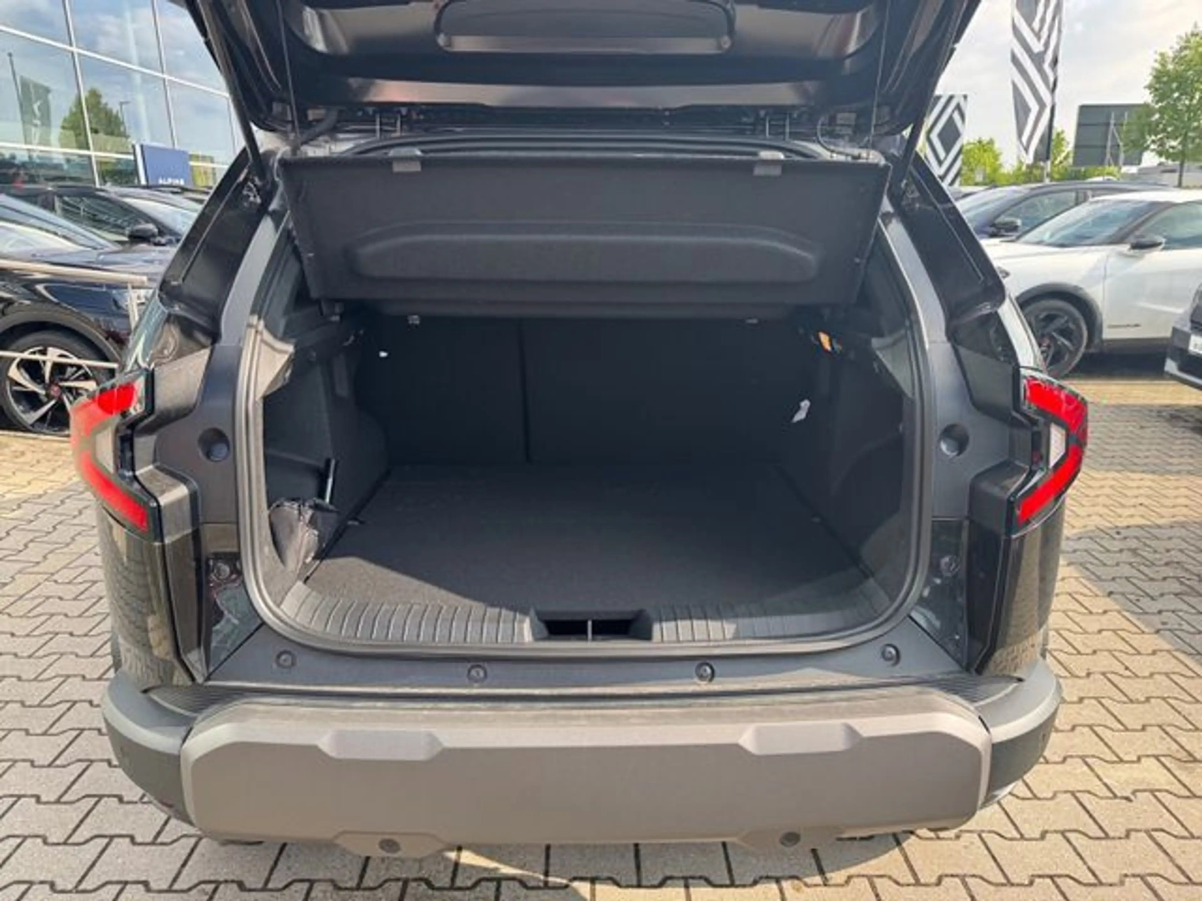 Dacia Duster Hybrid 140 Journey — photo 12