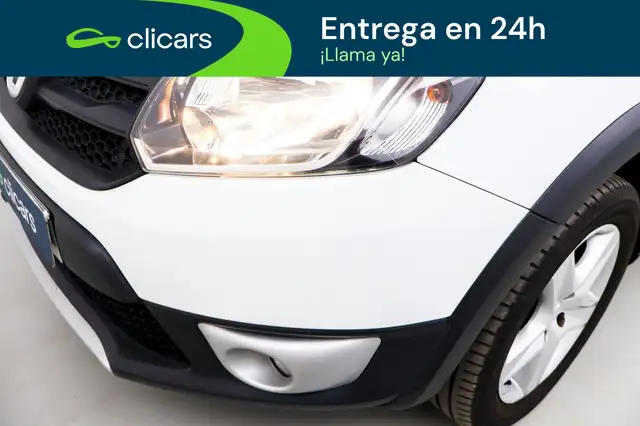 Dacia Sandero view 10