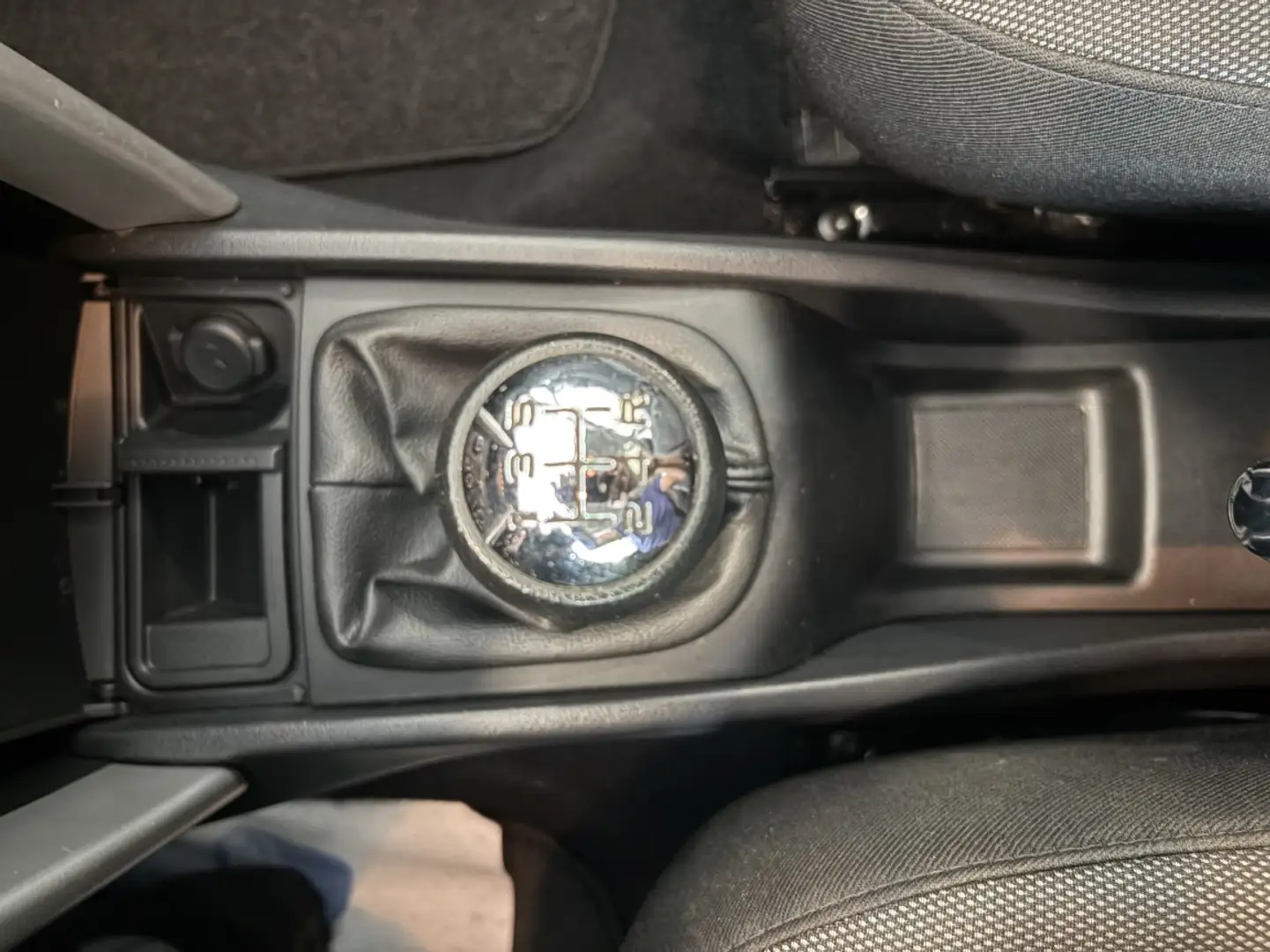 Peugeot 207 207+ 1.4e 75ch - 2