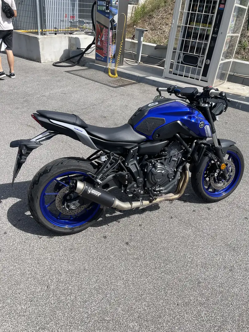 Yamaha MT-07 - 2