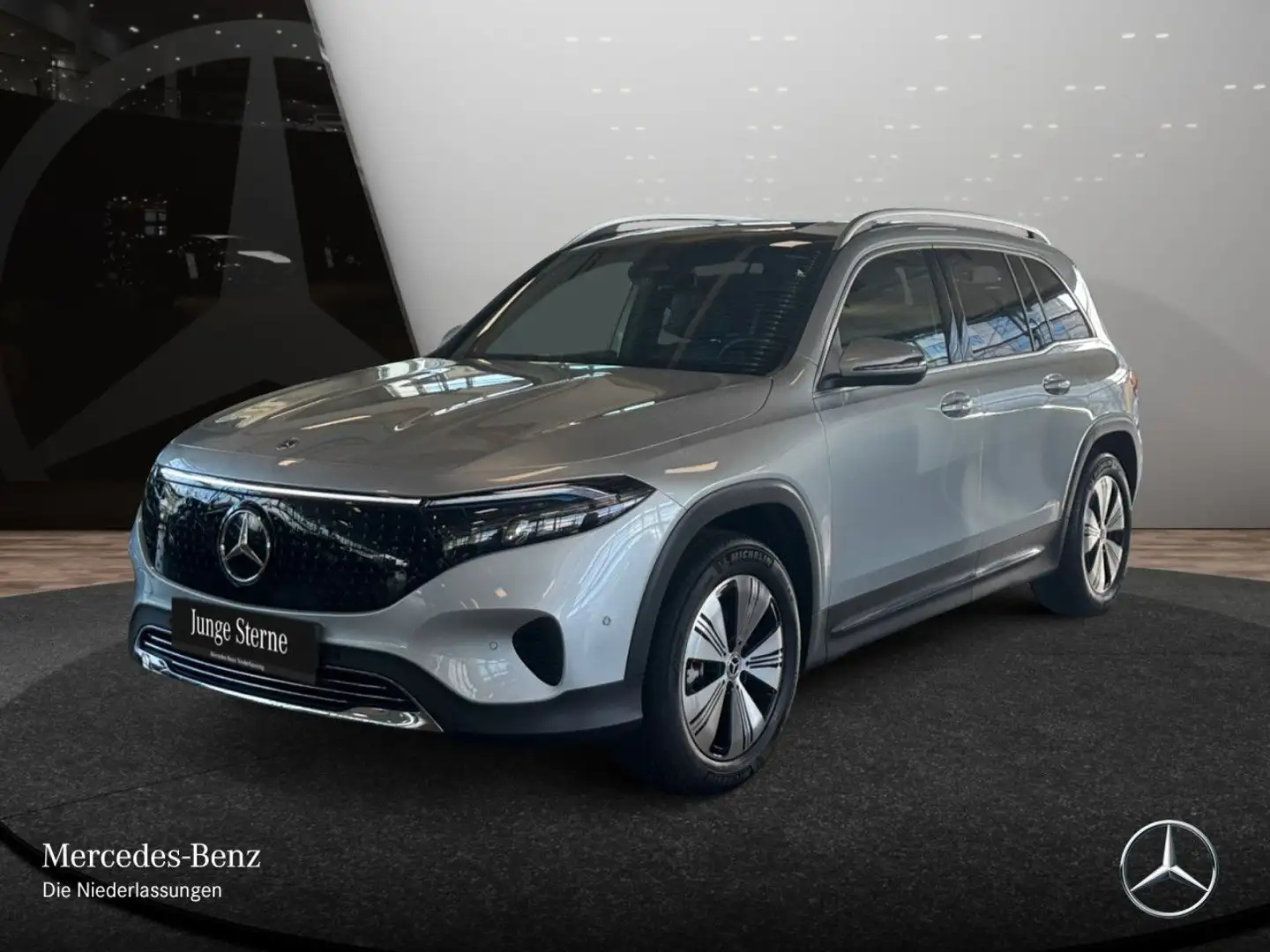 Mercedes-Benz EQB 250 PROG+ADVANCED+AHK+PANO+KAMERA+BURMESTER Silber - 2