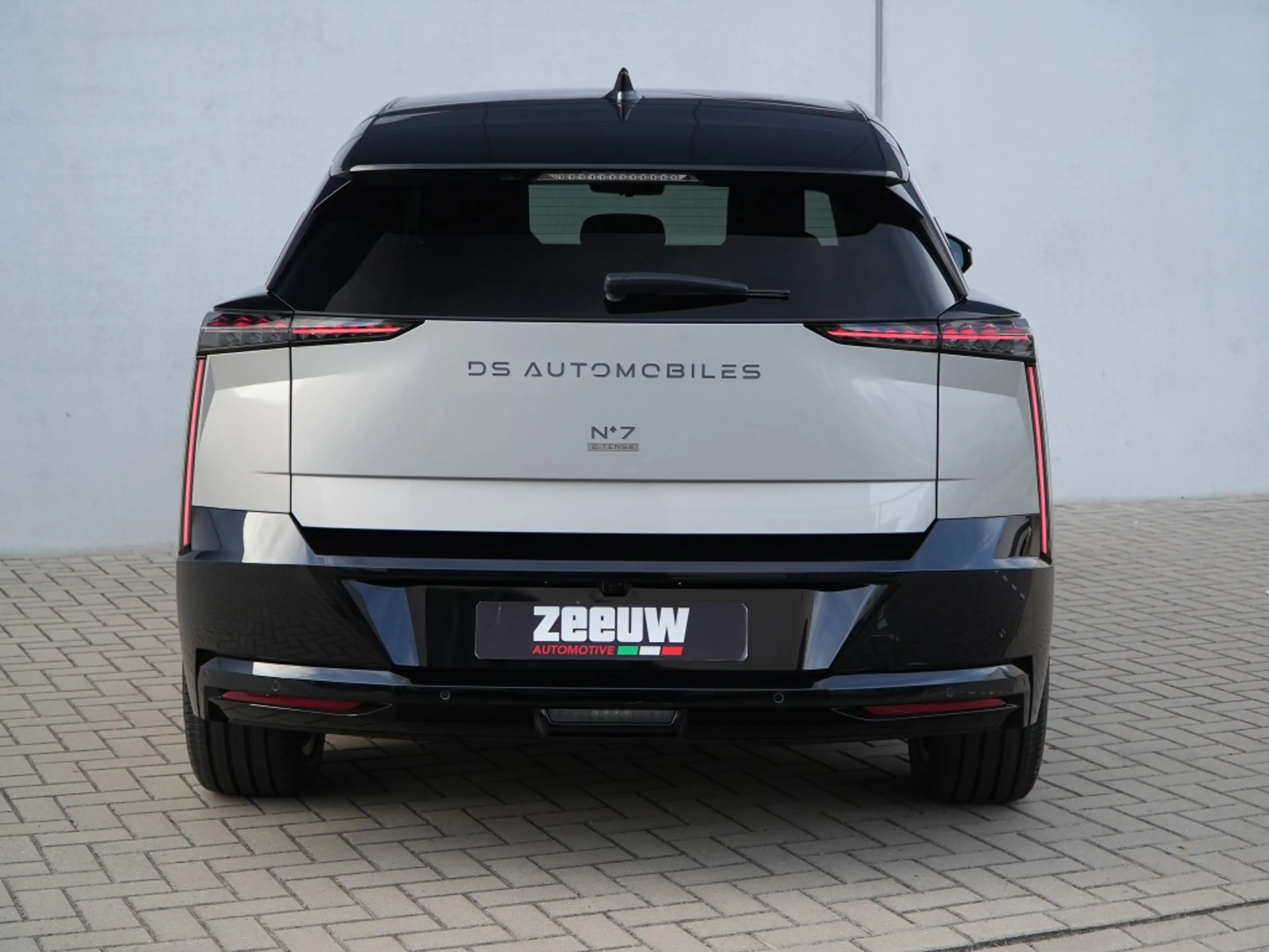 DS Automobiles DS 7 No E-Tense Etoile 74kWh | Pano | Focal | Comfort | — photo 9