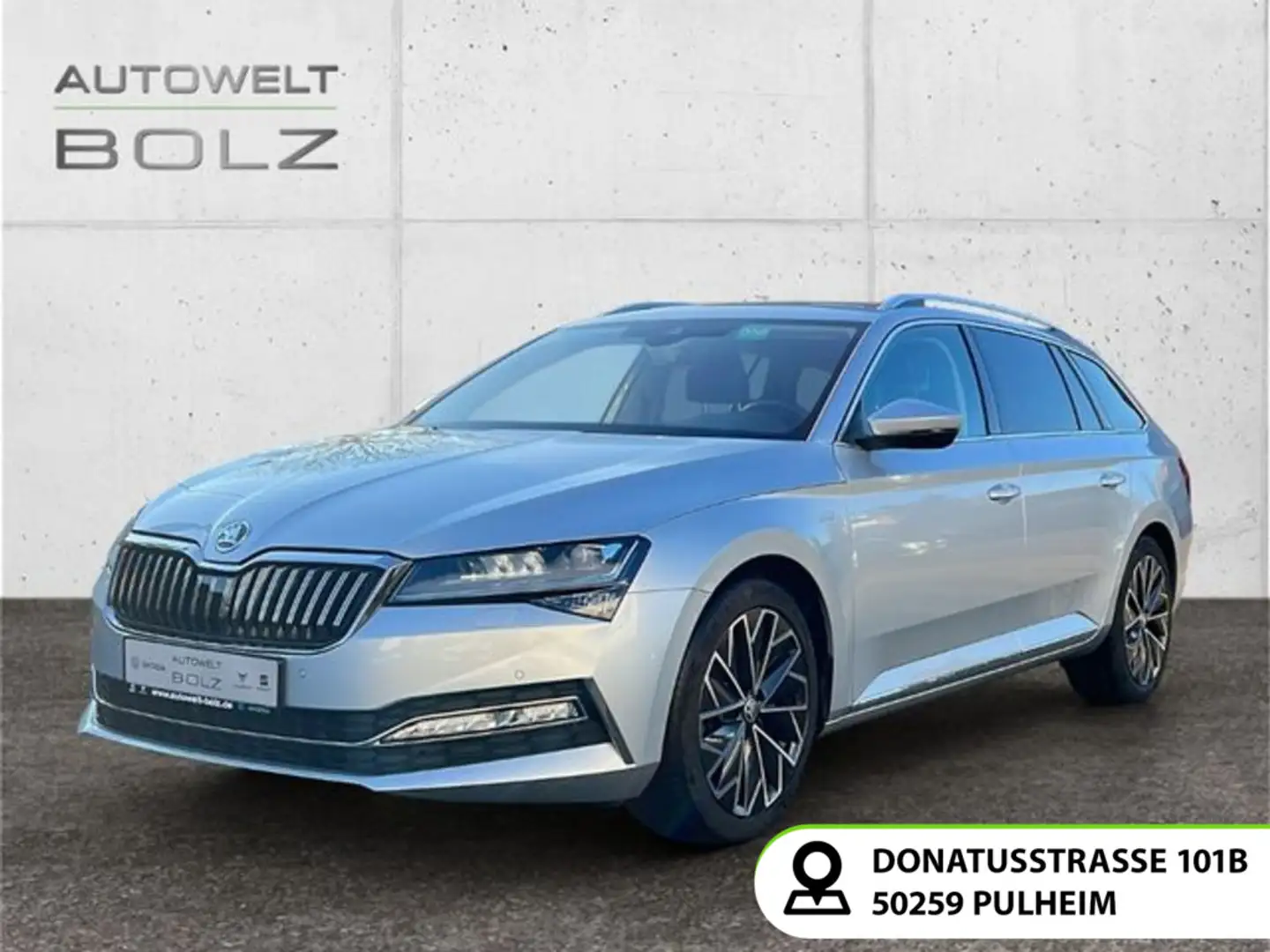 Skoda Superb Combi L&K 2.0 TSI AHK Navi Leder DigiCock Silber - 1