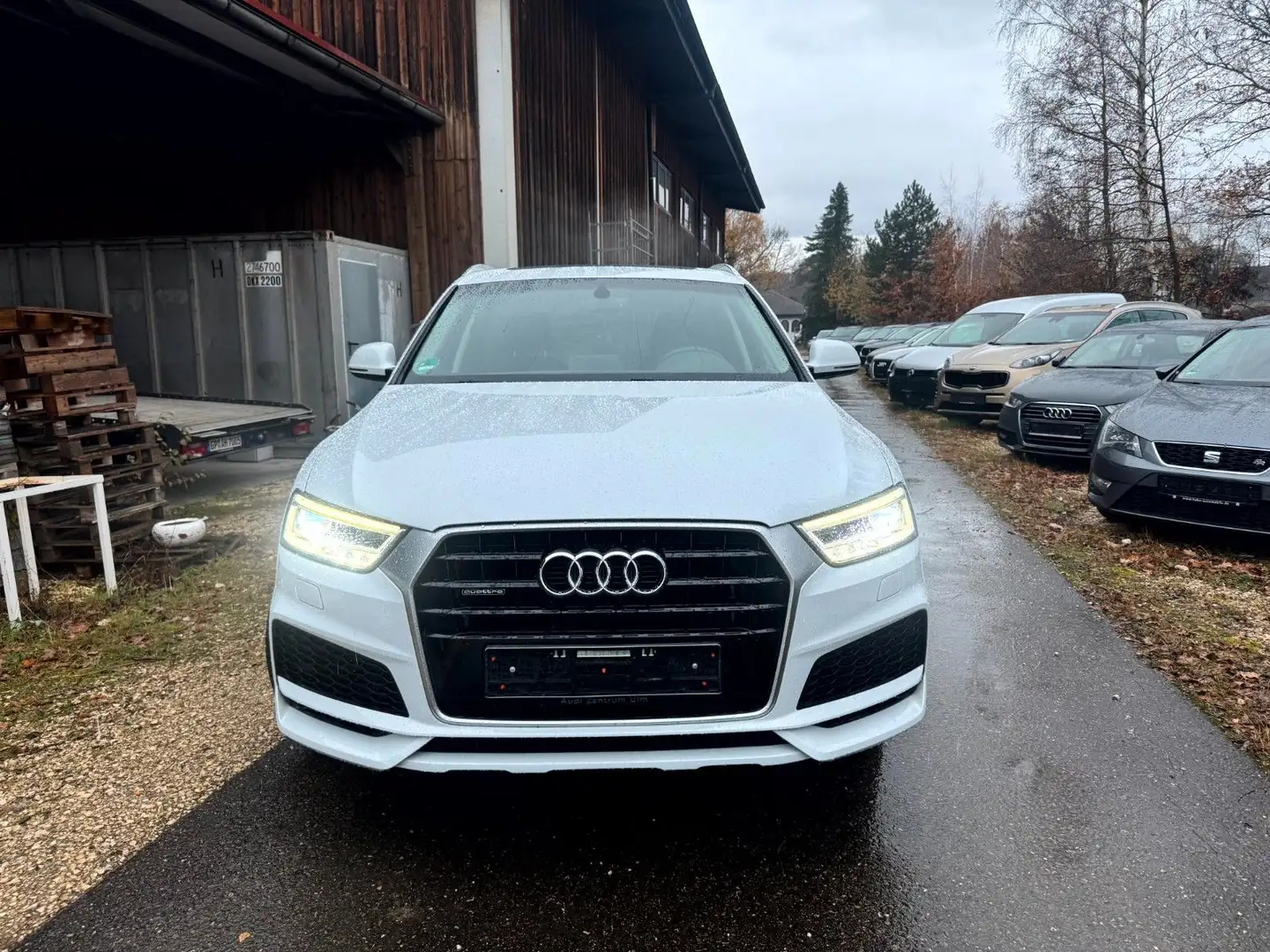 Audi Q3 sport quattro **S-LINE/DAB/PANO/AHK** Weiß - 2
