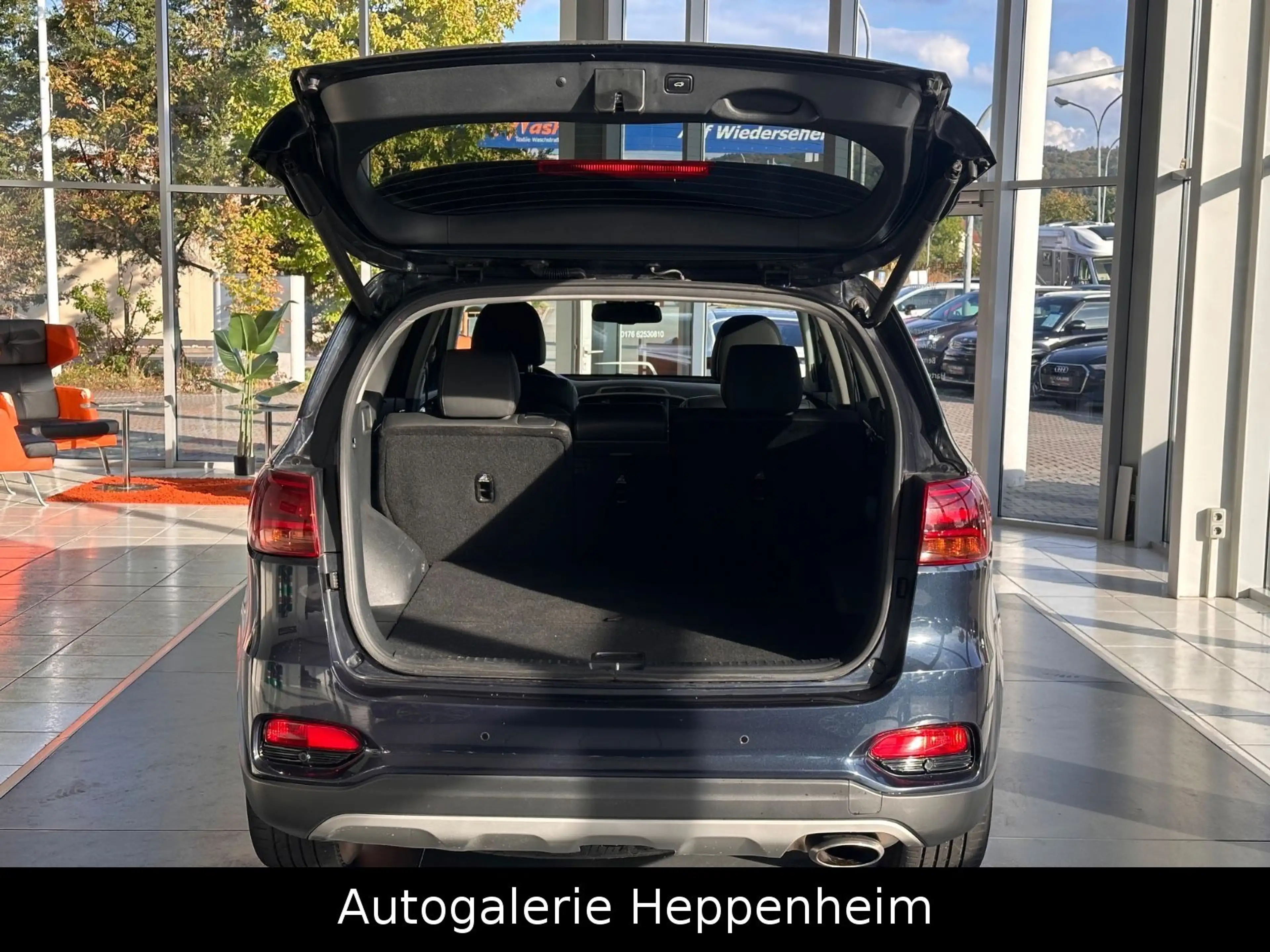 Kia Sorento Platinum Edition 4WD — photo 10
