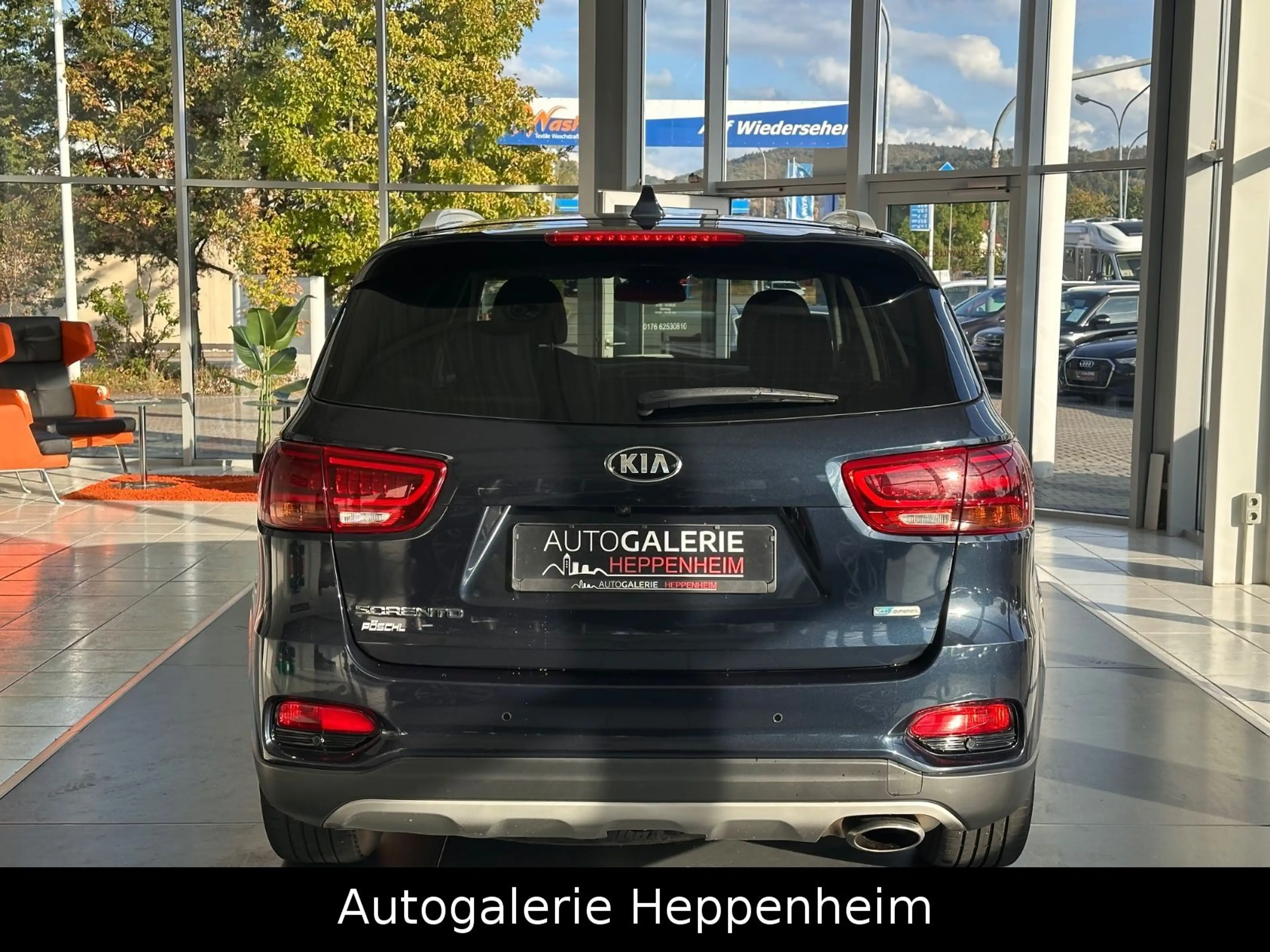 Kia Sorento Platinum Edition 4WD — photo 7