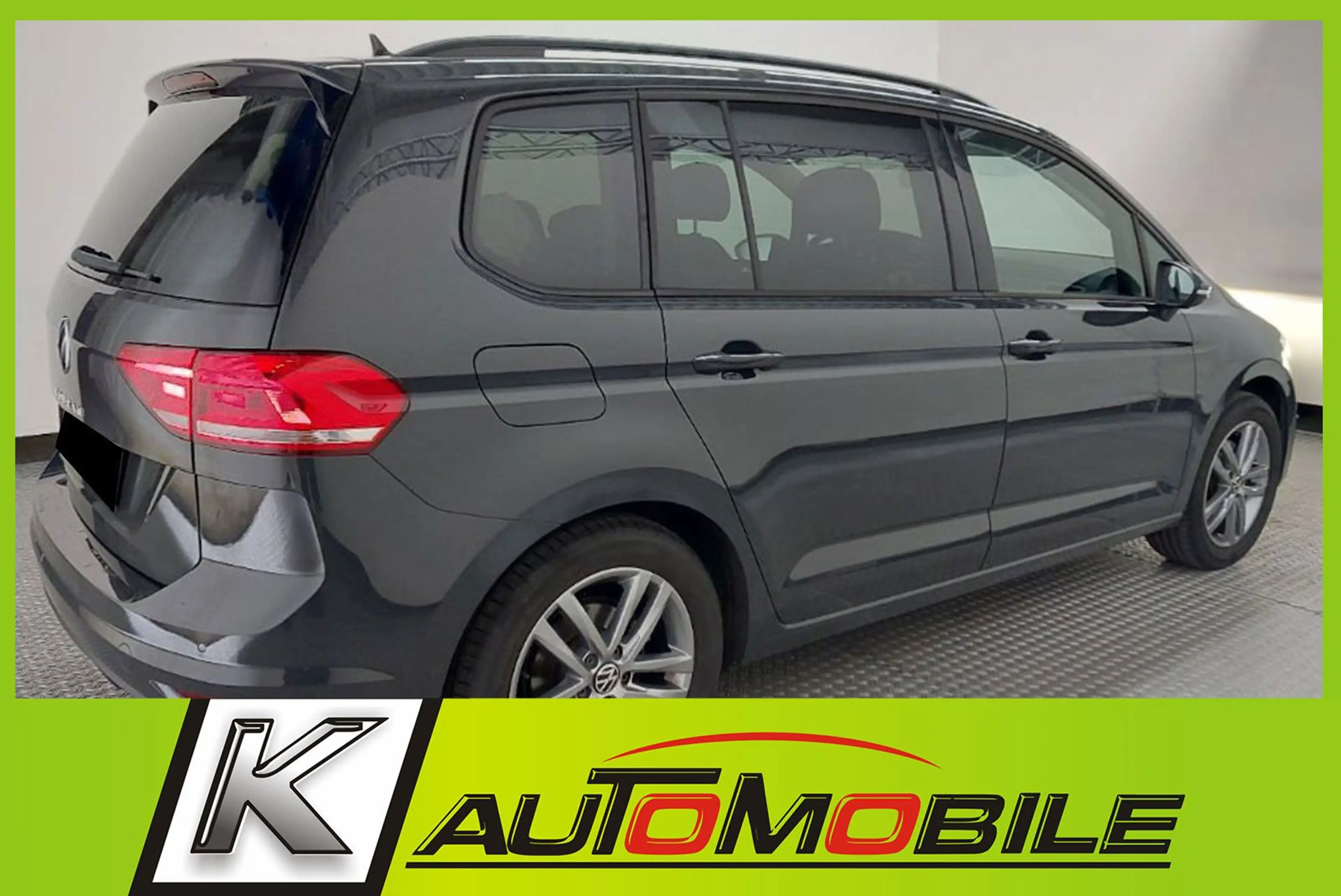 Volkswagen Touran 1,5 IQ.LIGHT+Kamera+Panorama+7-Sitzer+AHK — photo 5