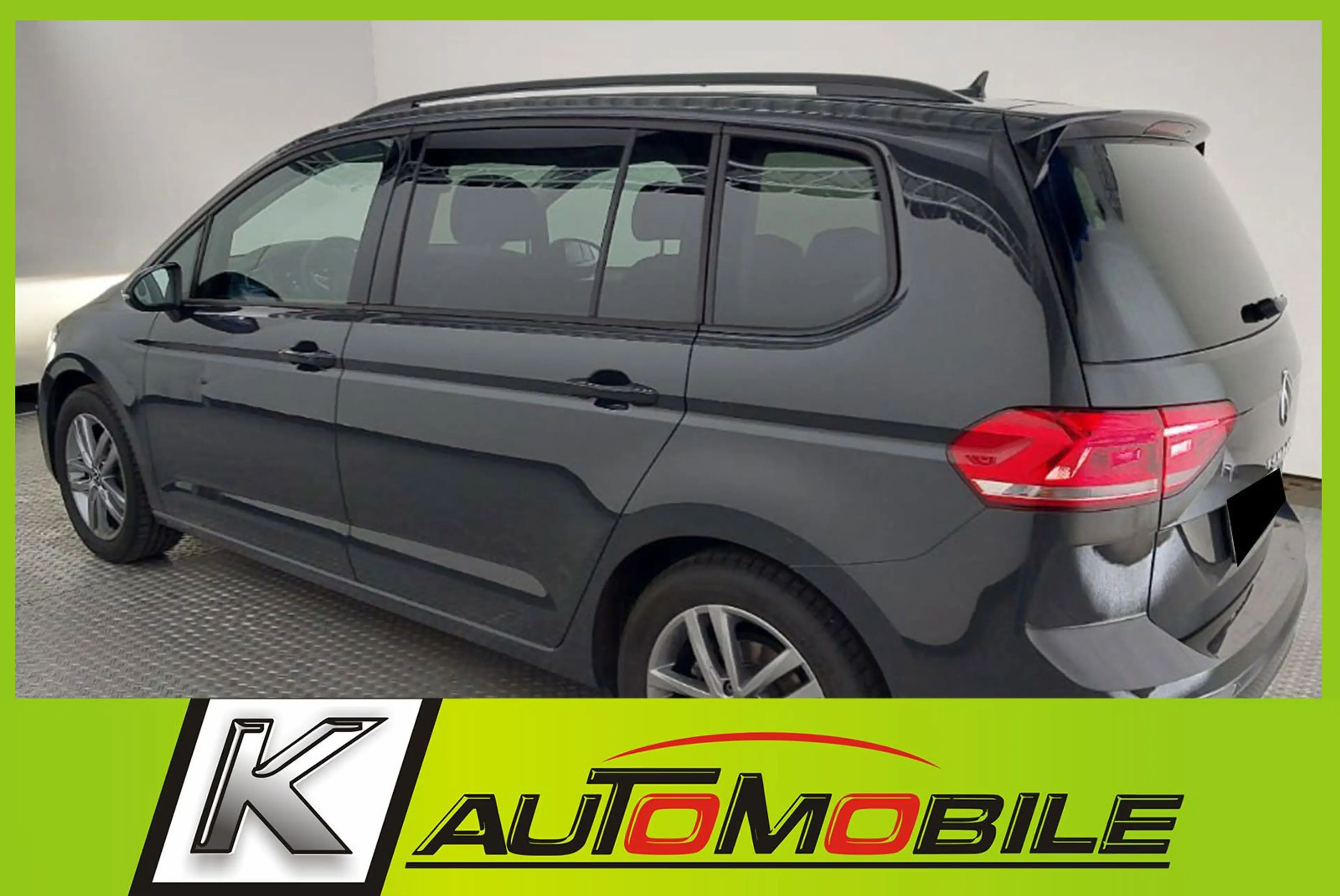 Volkswagen Touran 1,5 IQ.LIGHT+Kamera+Panorama+7-Sitzer+AHK — photo 3