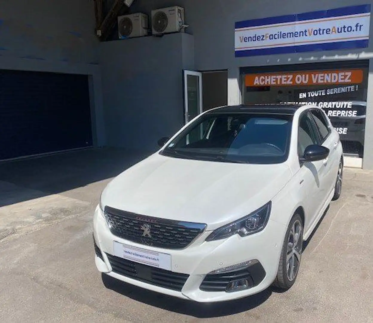 Peugeot 308 1.2 PURETECH GT-Line 130ch EAT8 (distri neuve) Wit - 1