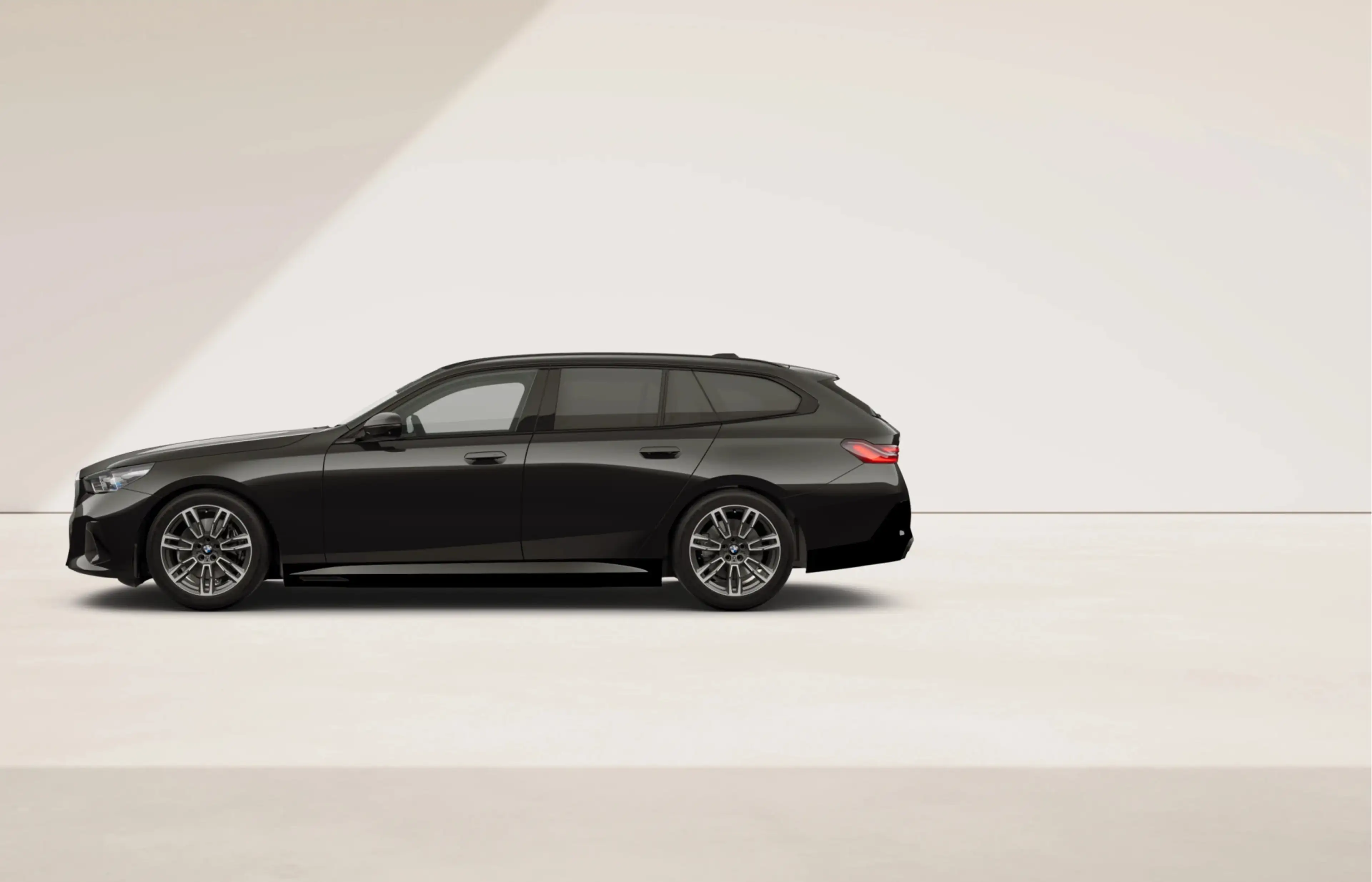 BMW i5 Touring eDrive40 - M-Sport - Pano - Trekhaak - Dri — photo 11