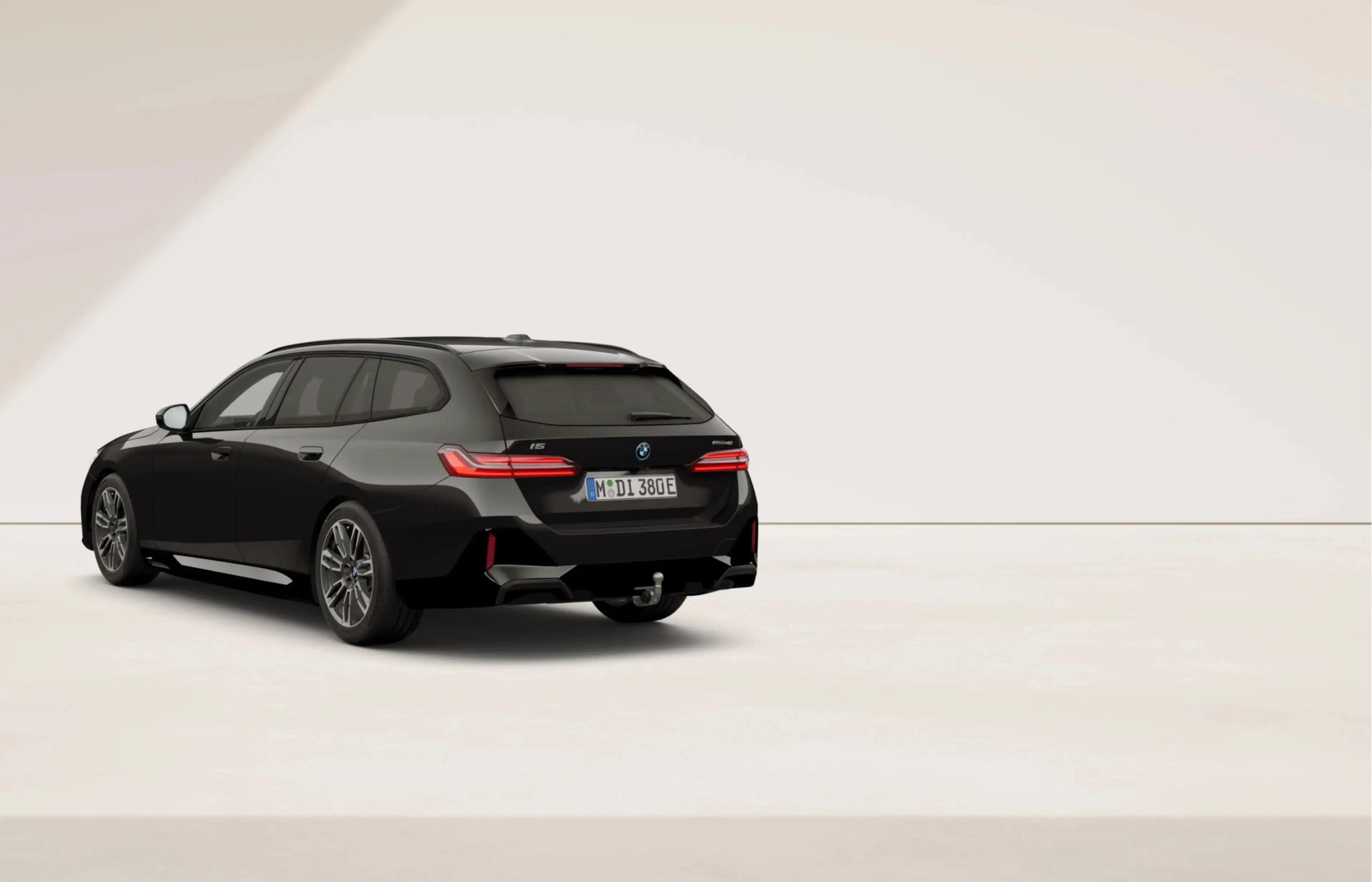 BMW i5 Touring eDrive40 - M-Sport - Pano - Trekhaak - Dri — photo 10