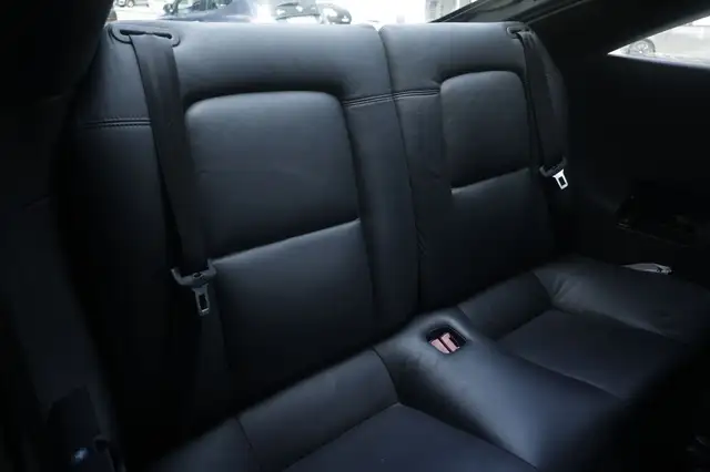 Audi TT view 10