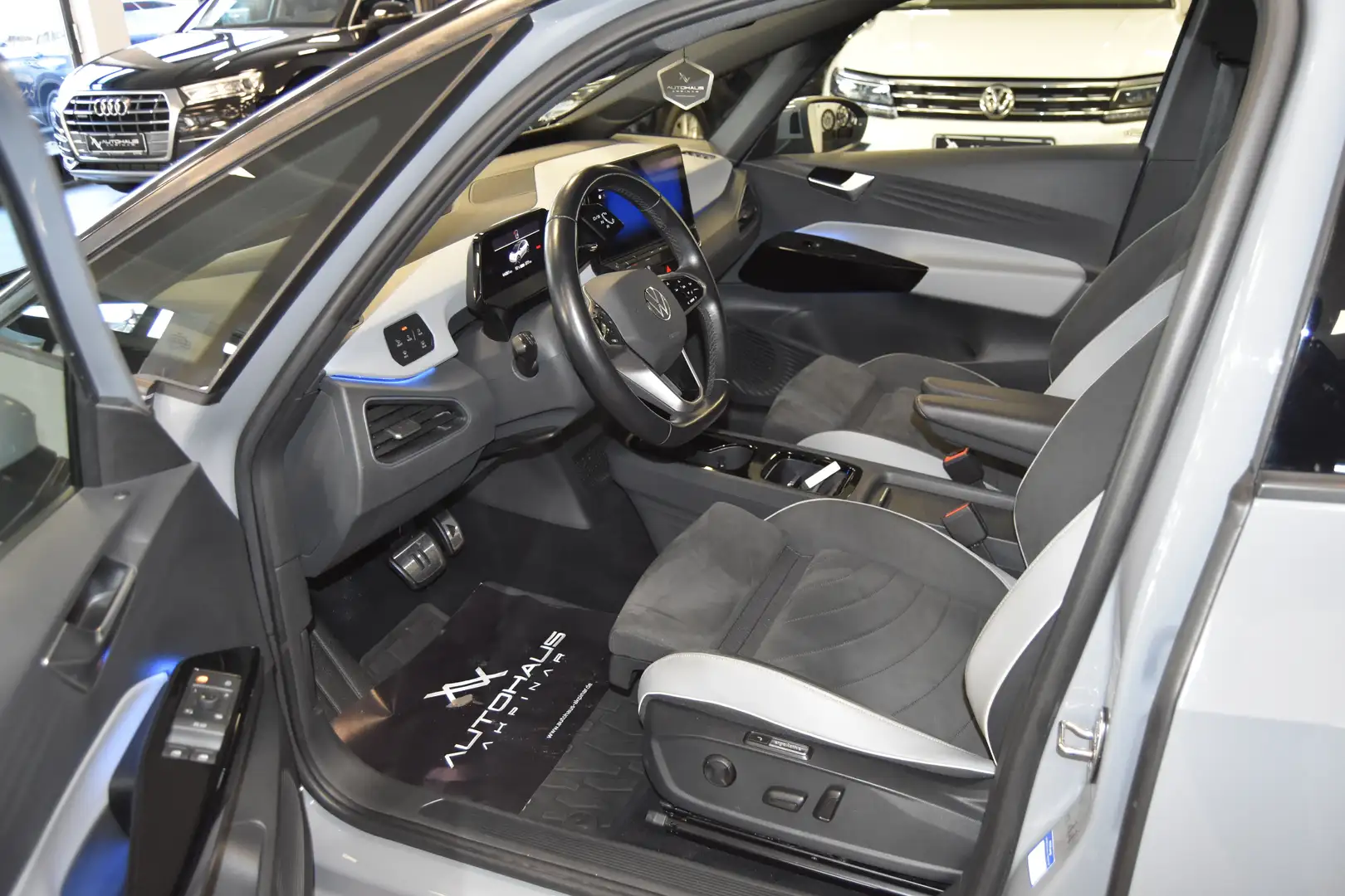 Volkswagen ID.3 Pro S 150 kW Tour 1 HAND~20ZOLL~HUD~MASSAGE~KAMERA Grijs - 2