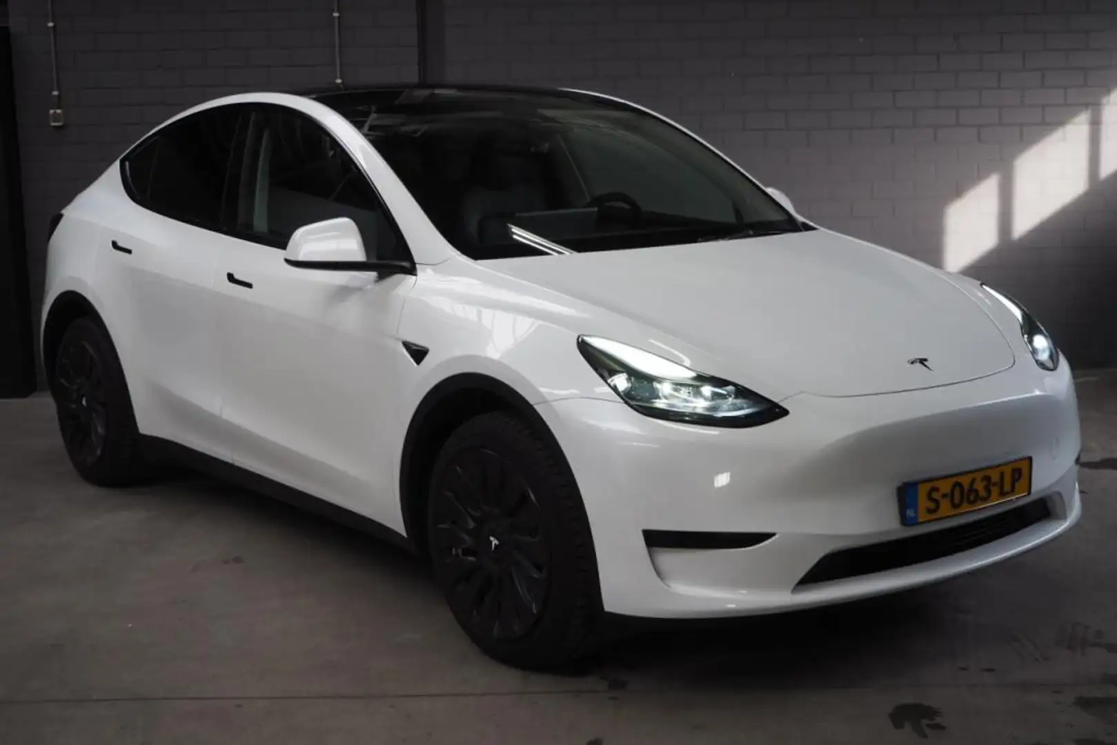 Tesla Model Y RWD 58 kWh-Trekhaak- Blanc - 1