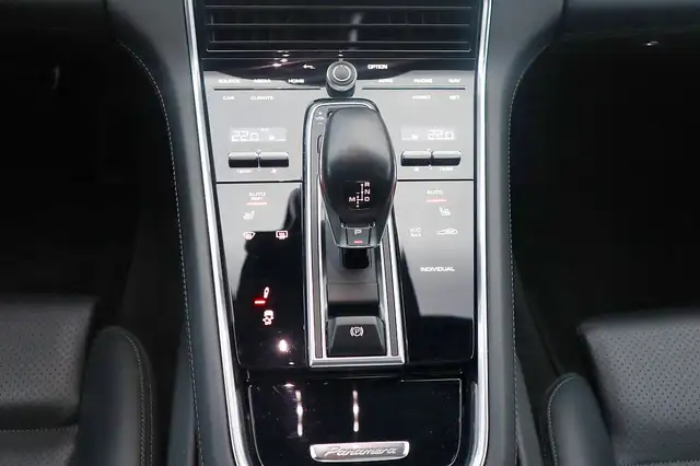 Porsche Panamera 4 E-Hybrid PHEV  Aut. Platinum Edition *1.Besitz* Ansicht 20