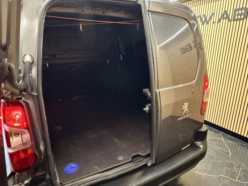 Peugeot Partner 1.5 BLUEHDI UTILITAIRE 49MKM ** UTILITAIRE ** GARANTIE 12 MOIS — photo 7
