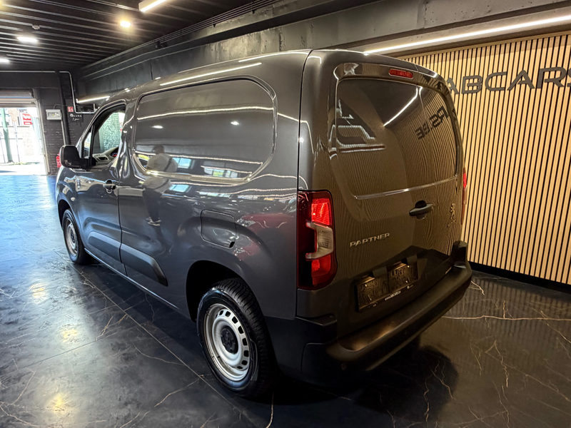 Peugeot Partner 1.5 BLUEHDI UTILITAIRE 49MKM ** UTILITAIRE ** GARANTIE 12 MOIS — photo 6