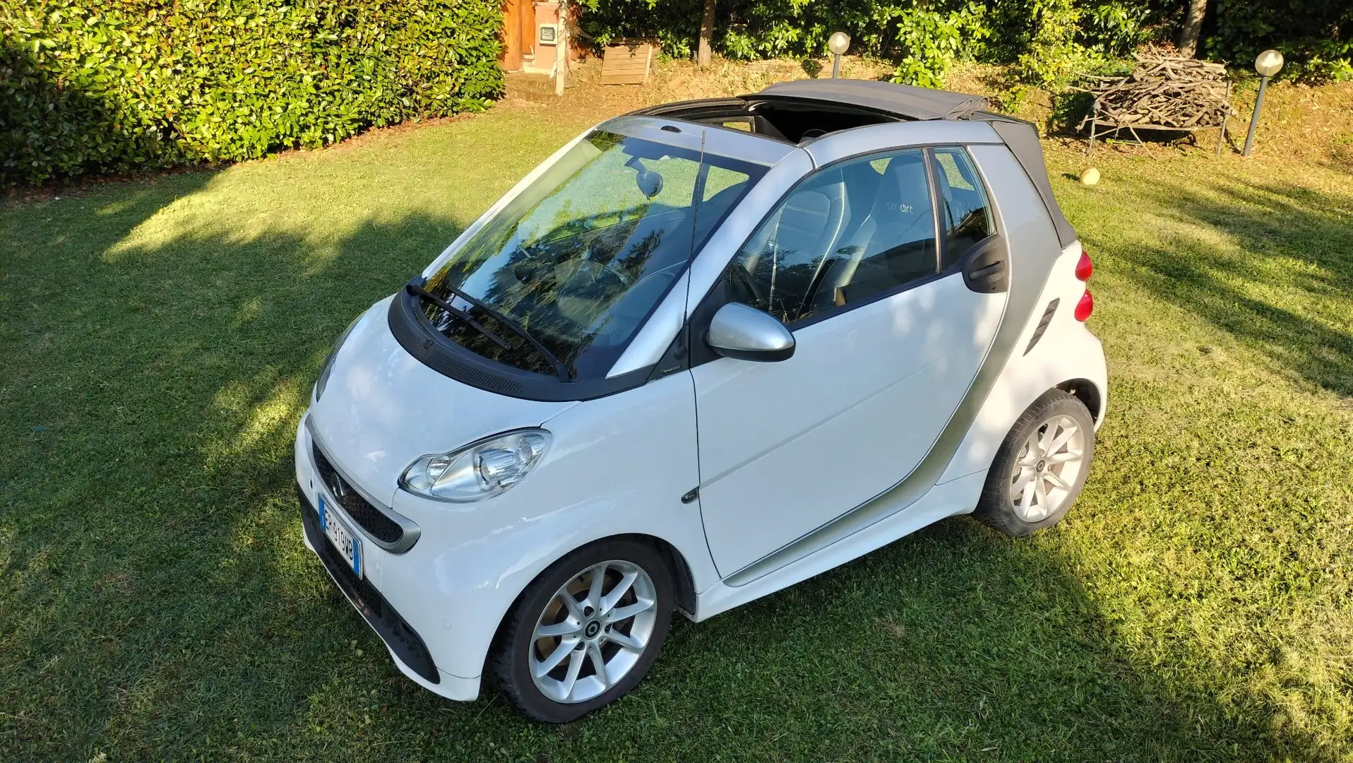smart city-coupé/city-cabrio Smart forTwo 800 cabrio passion dci 40 kw Beyaz - 1